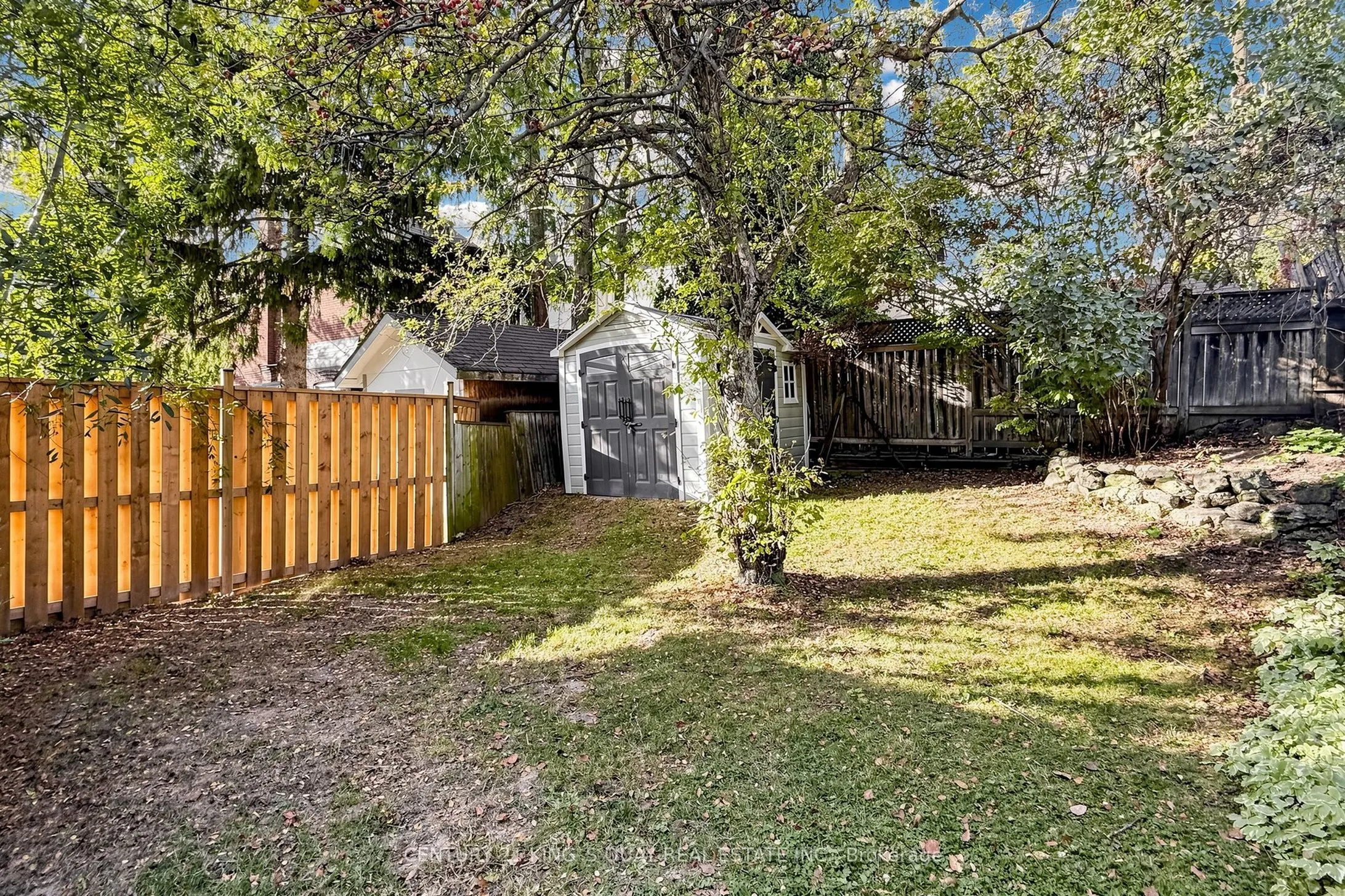 32 Crestview Road
