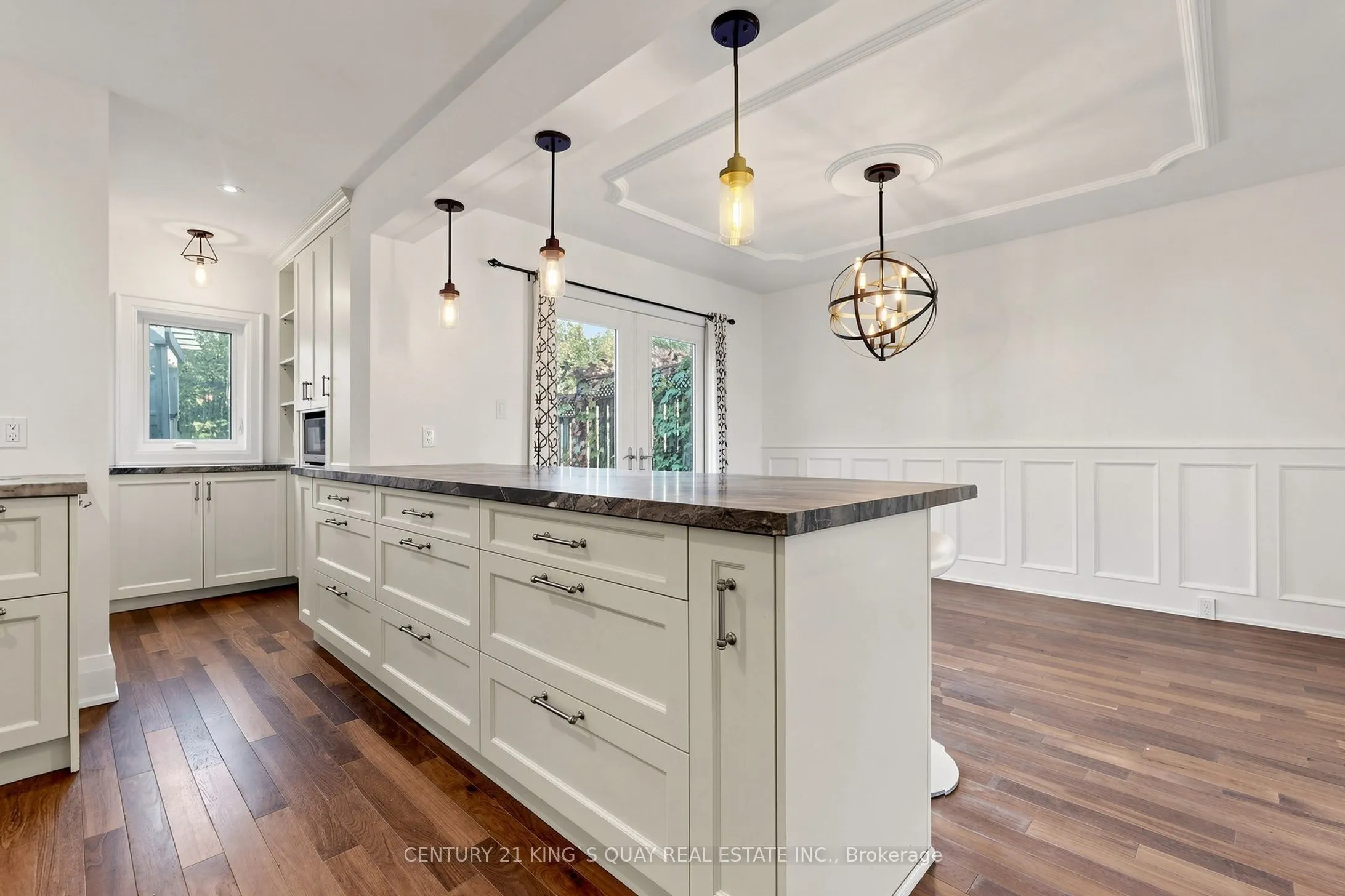 32 Crestview Road