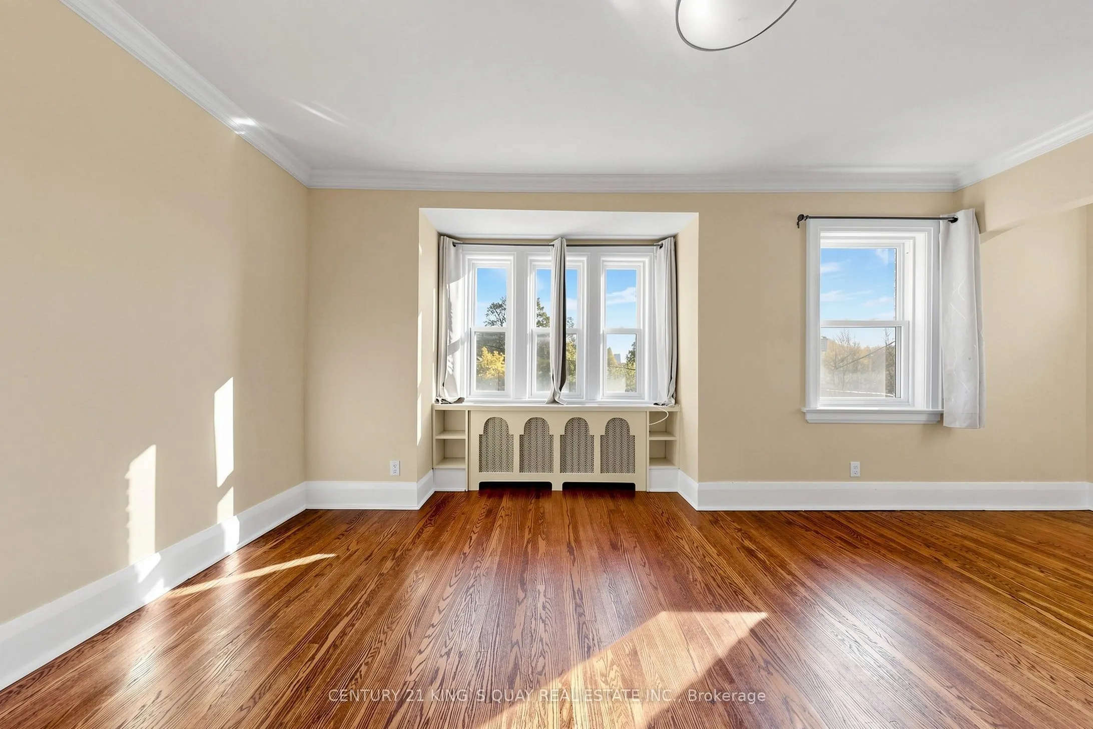 32 Crestview Road