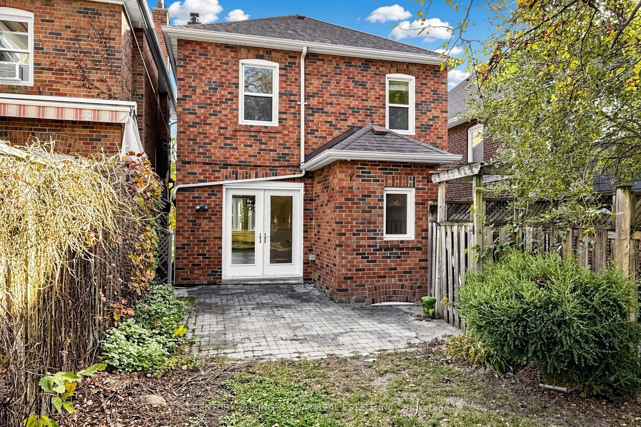 32 Crestview Road