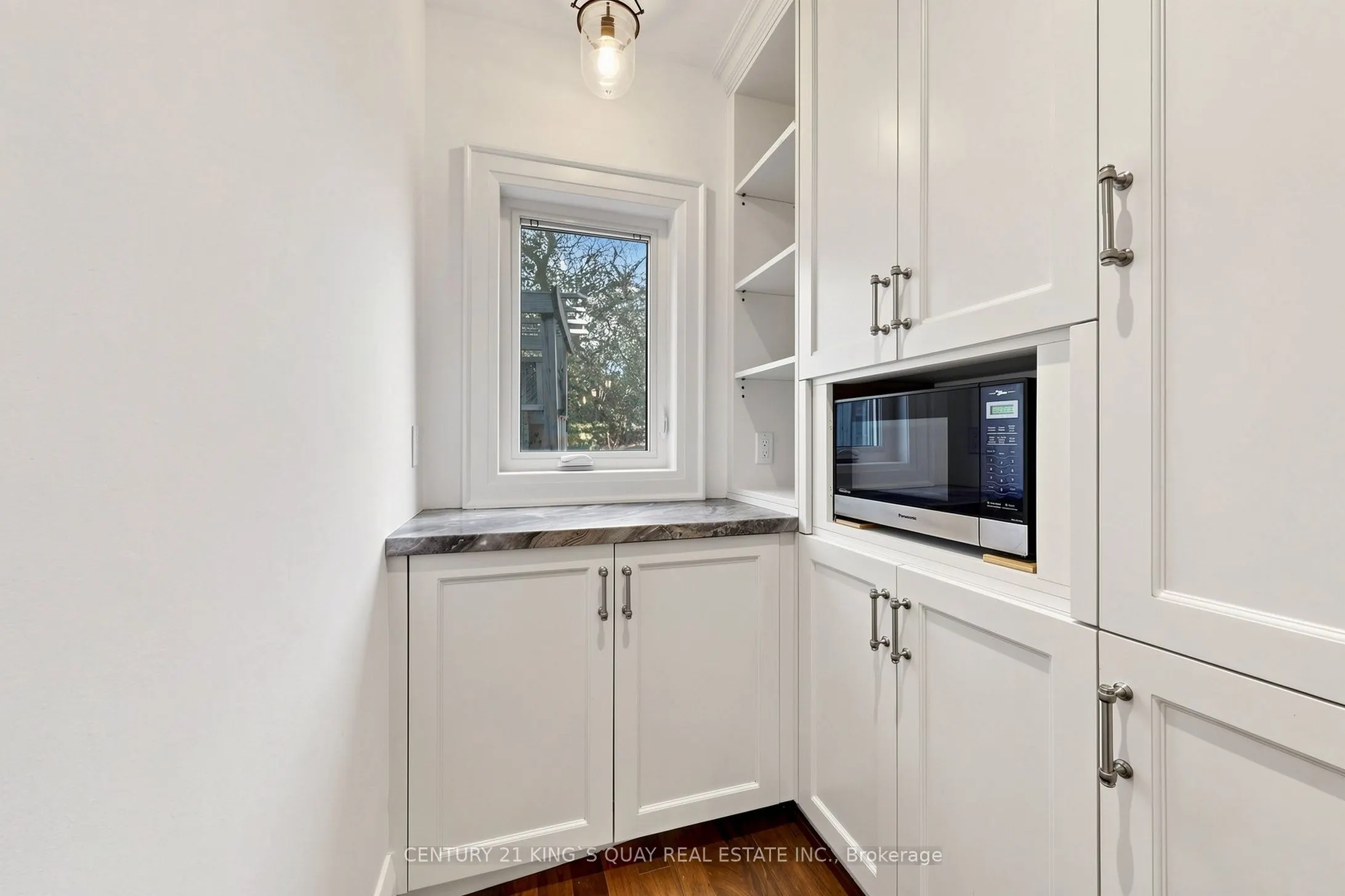 32 Crestview Road