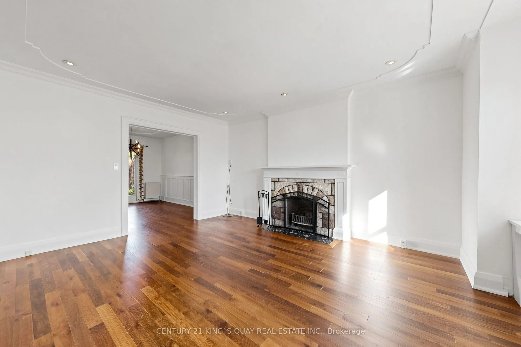 32 Crestview Road