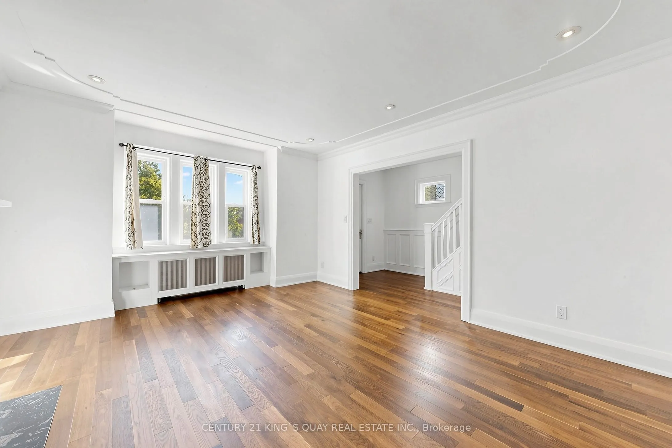 32 Crestview Road