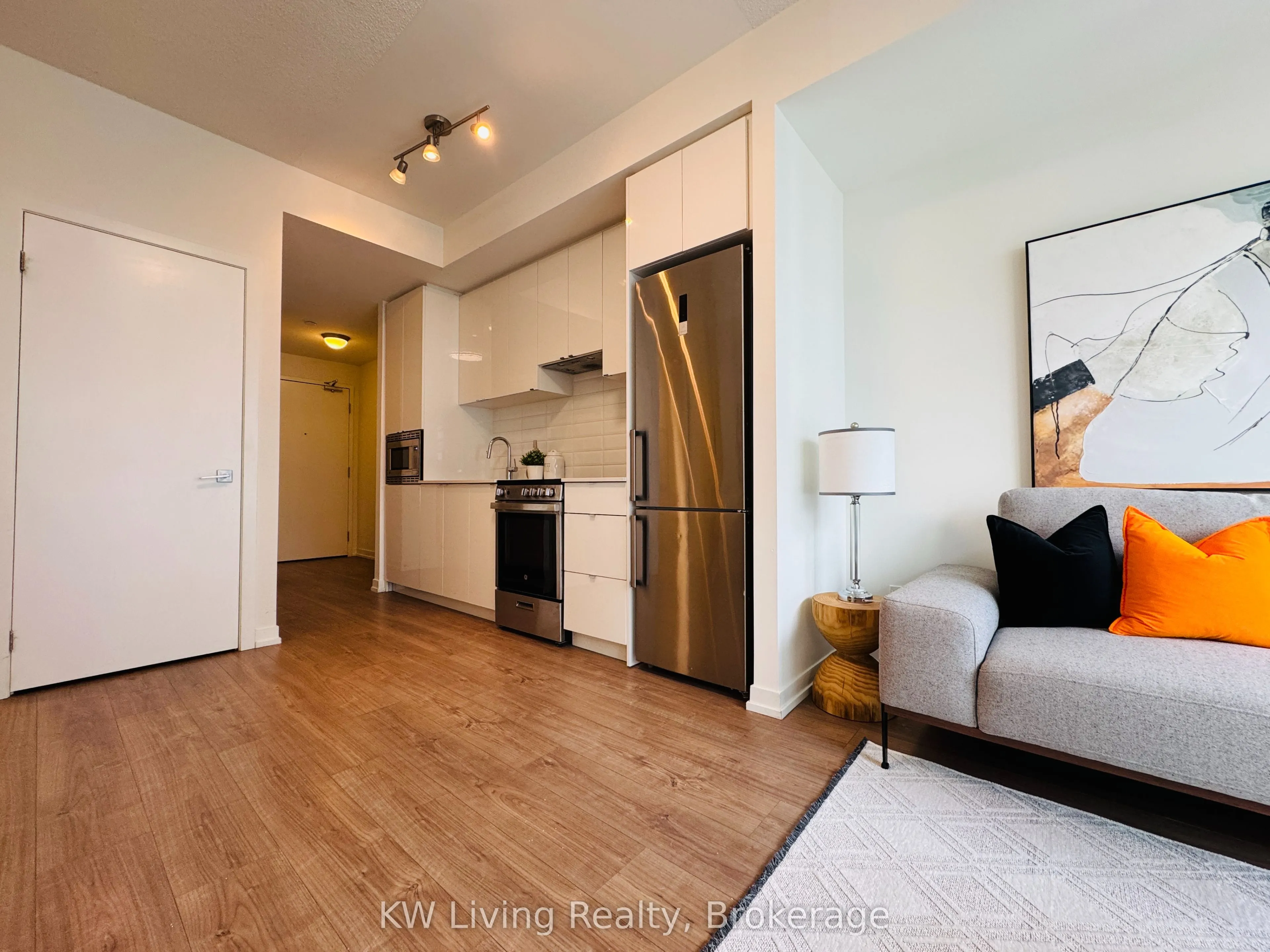 49 East Liberty Street #1112