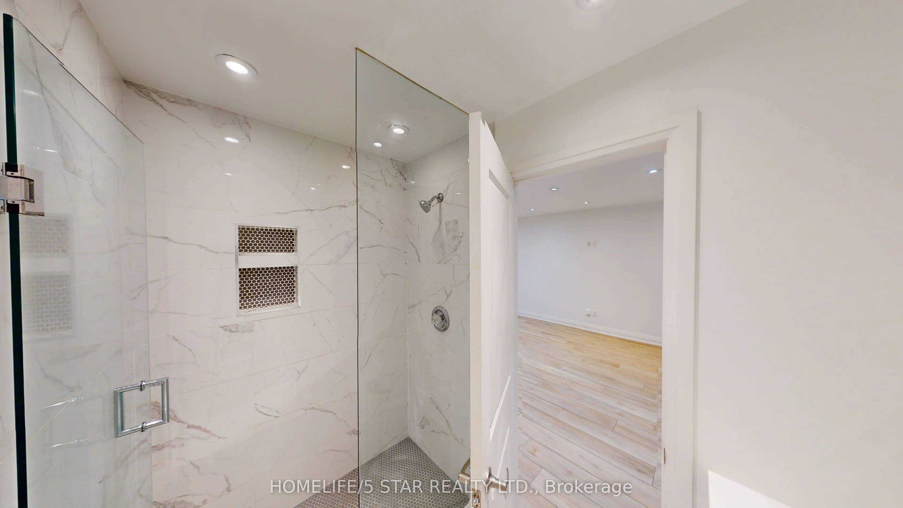 45 Dewson Street #Bsmt Apt