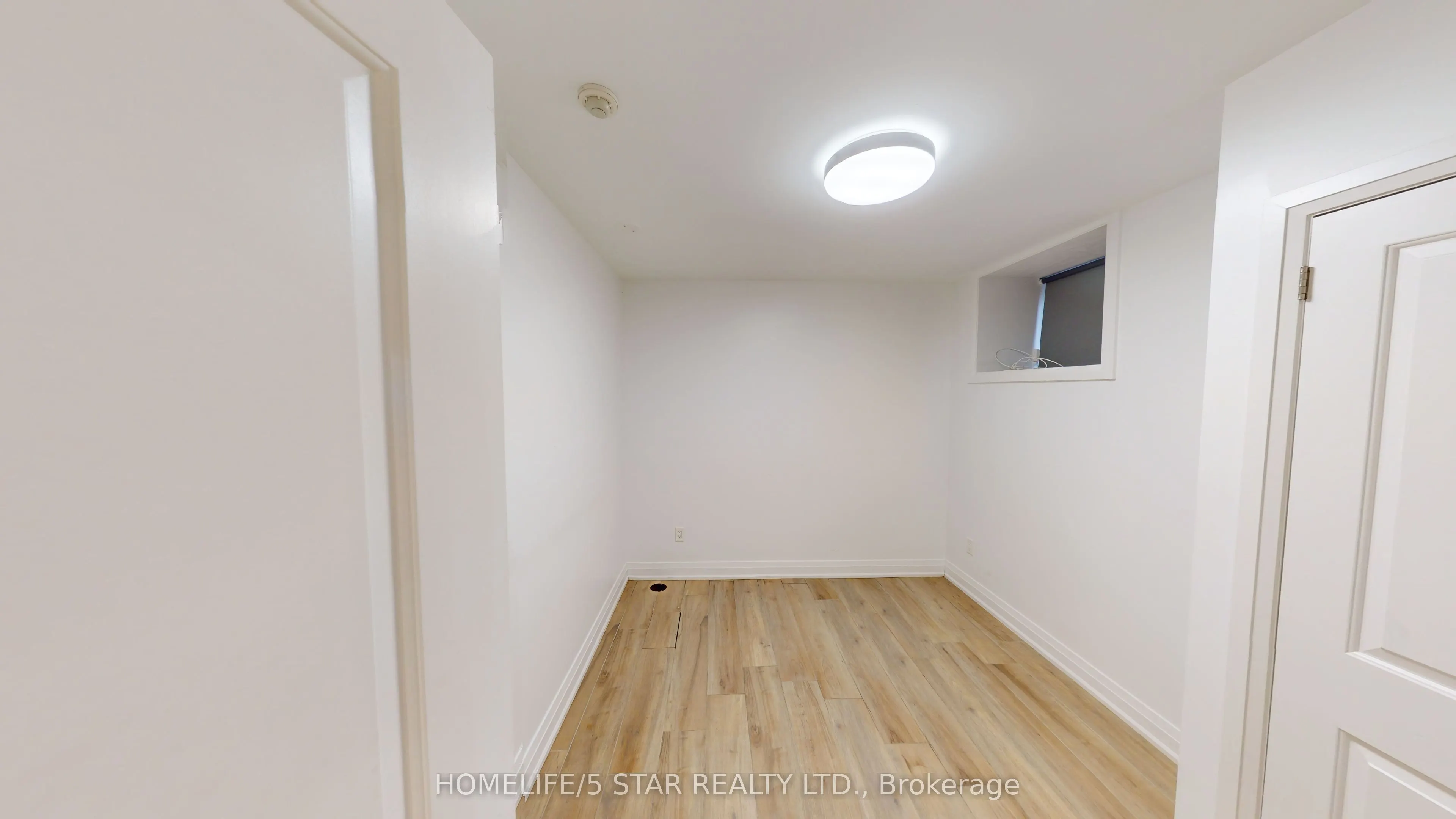 45 Dewson Street #Bsmt Apt
