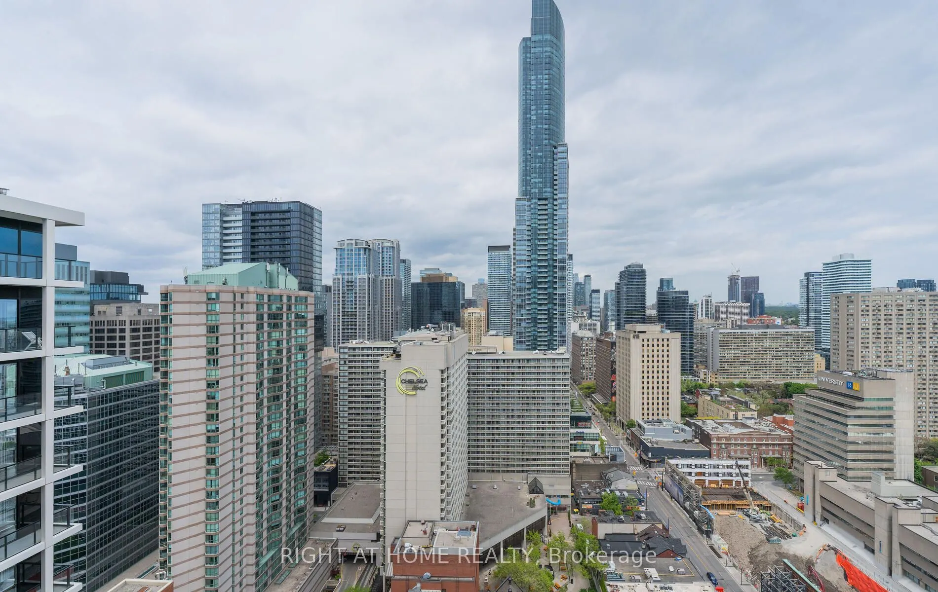 20 Edward Street #2701