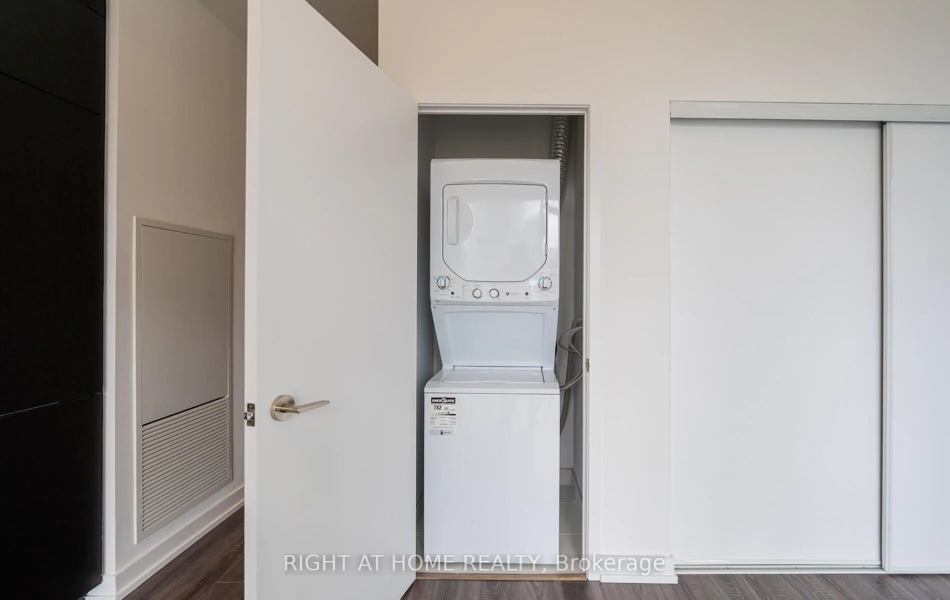 20 Edward Street #2701