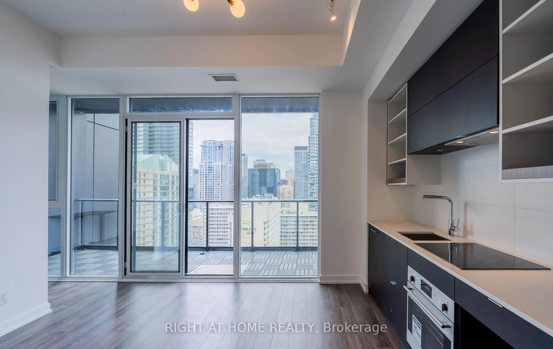 20 Edward Street #2701