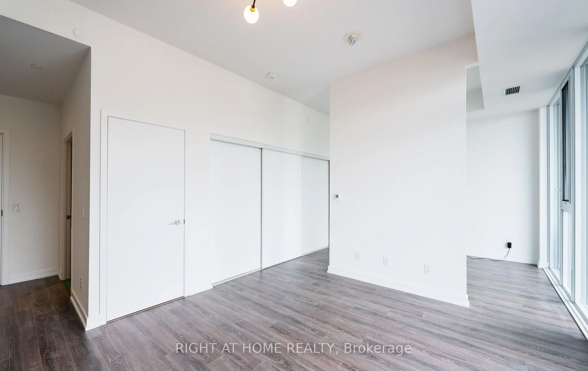 20 Edward Street #2701