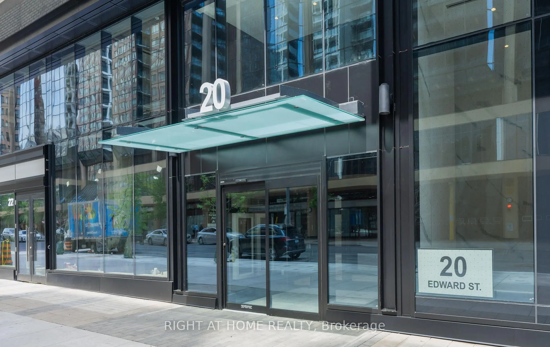 20 Edward Street #2701