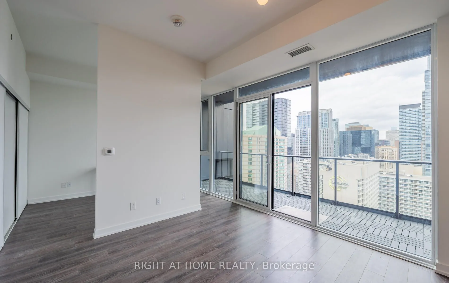 20 Edward Street #2701