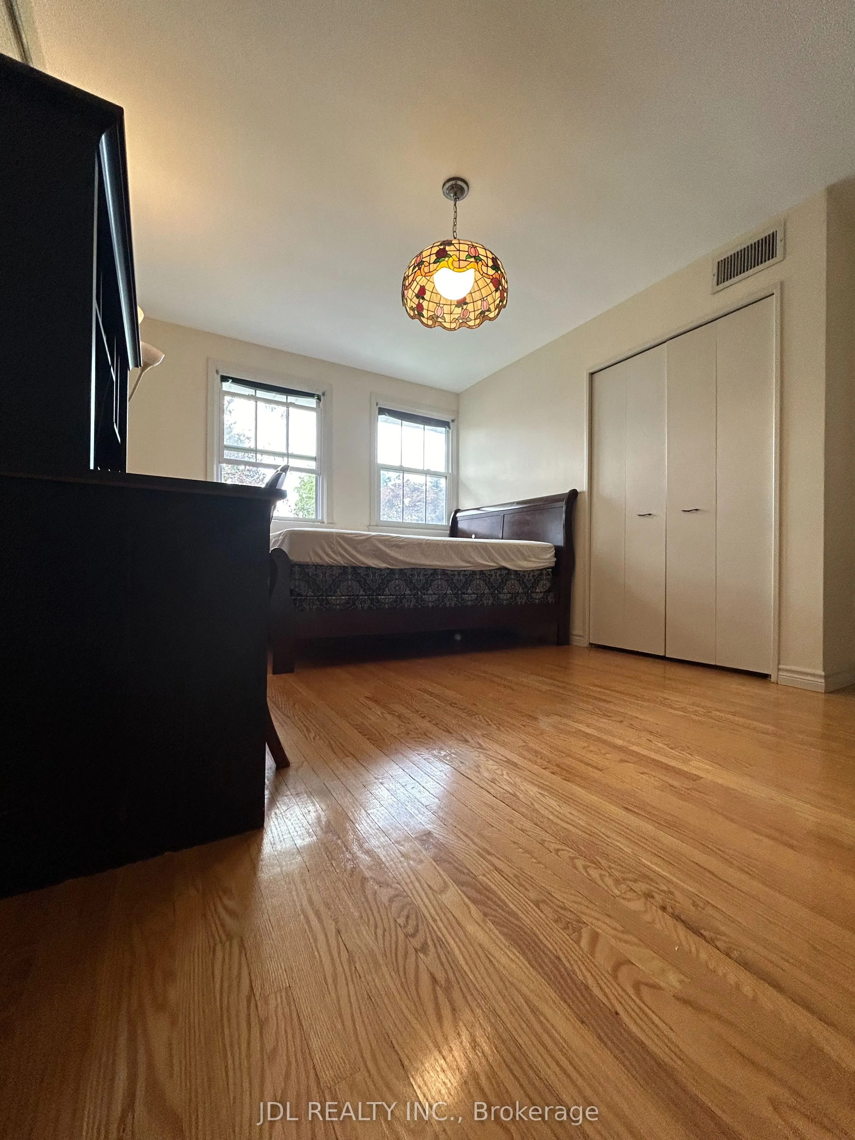 3 Butterfield Dr Drive #Pretty Bedroom 2nd Floor