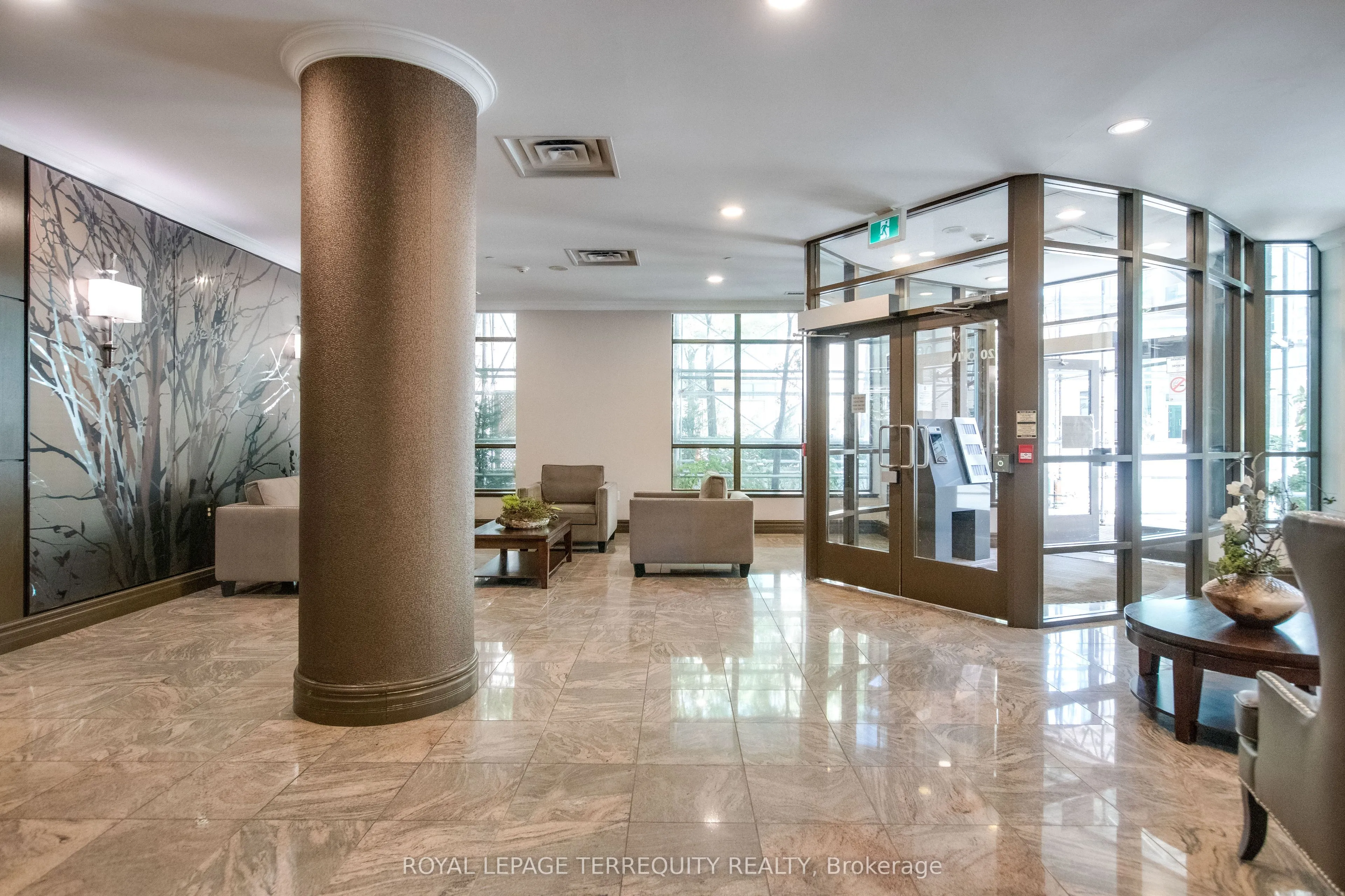 20 Olive Avenue #PH07