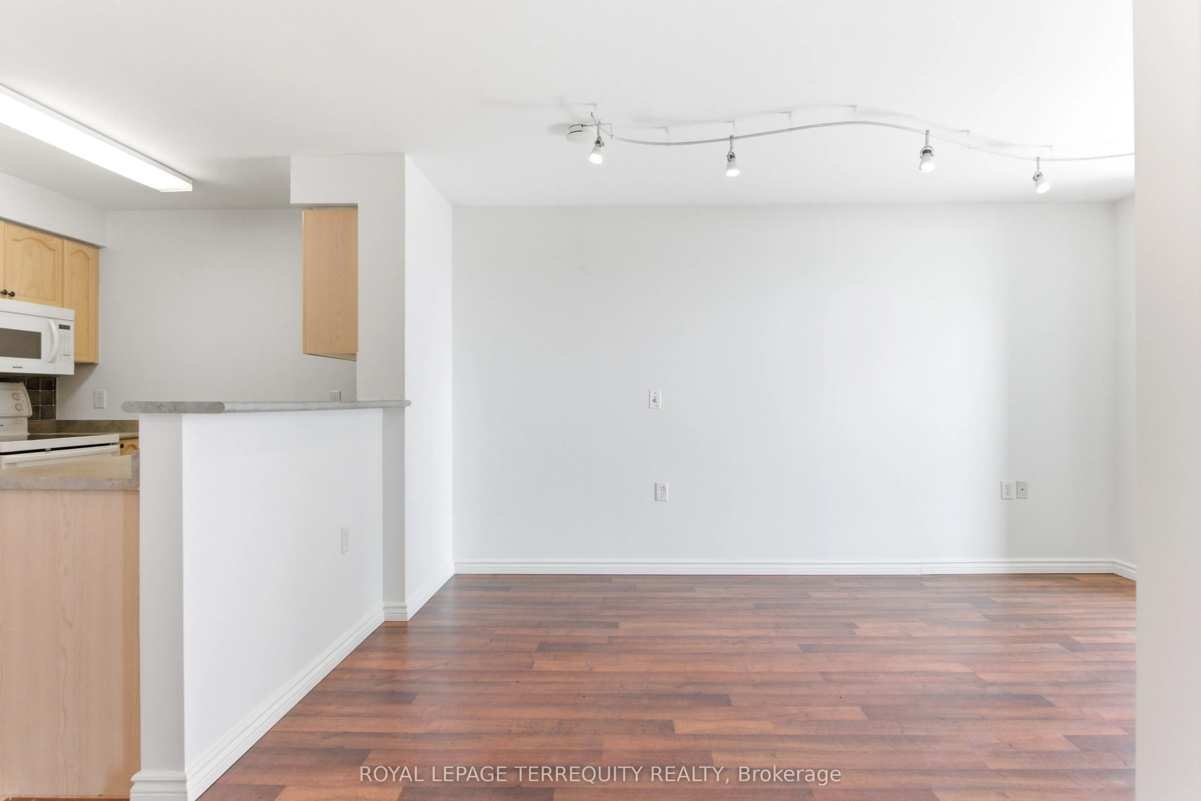 20 Olive Avenue #PH07
