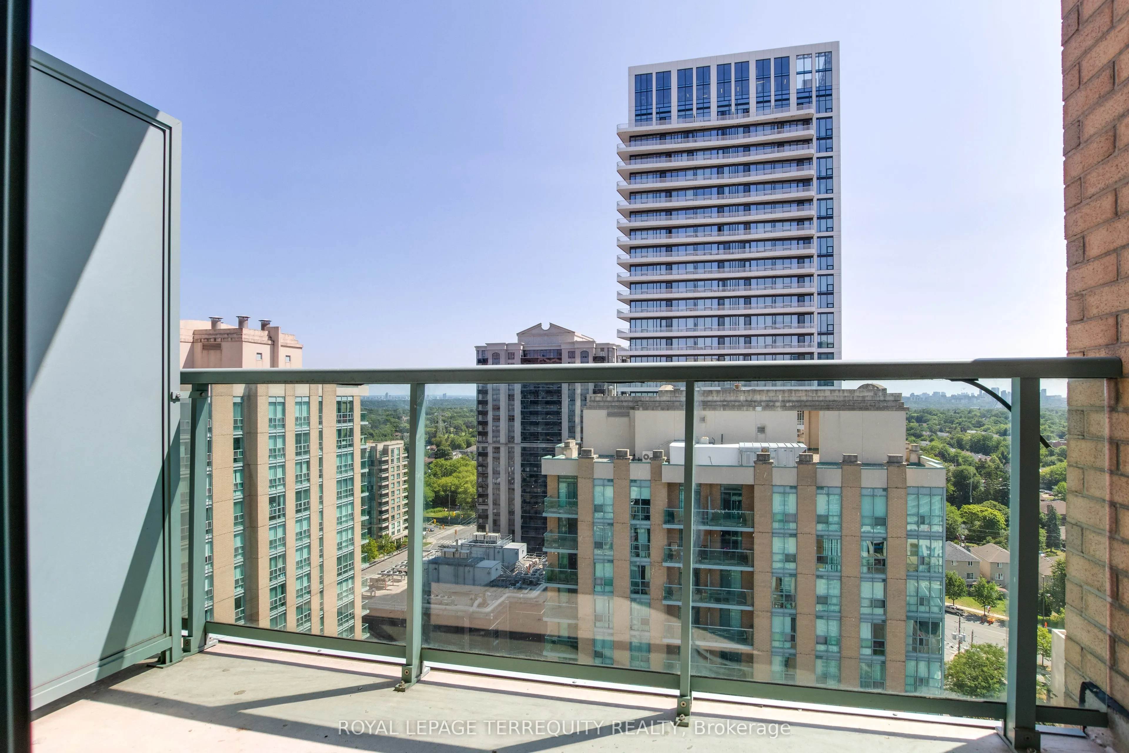 20 Olive Avenue #PH07