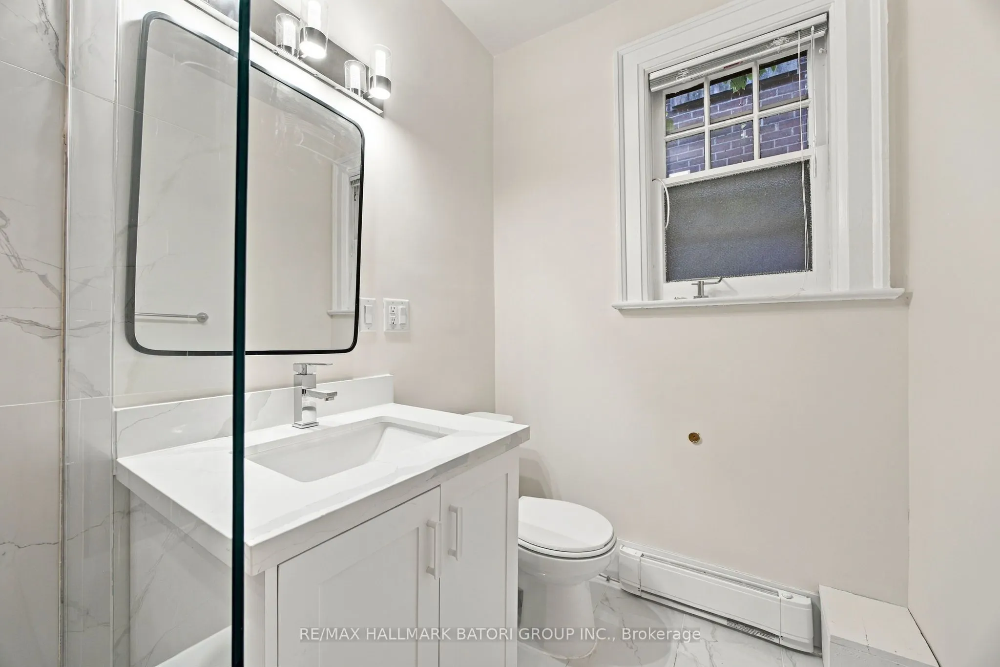 479 Oriole Parkway #Main