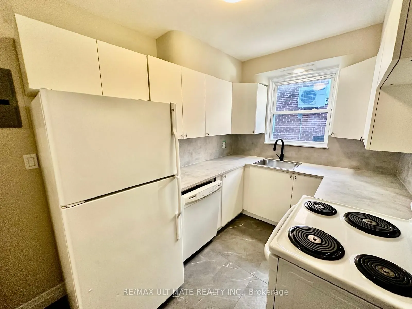 5 Warwick Avenue #3