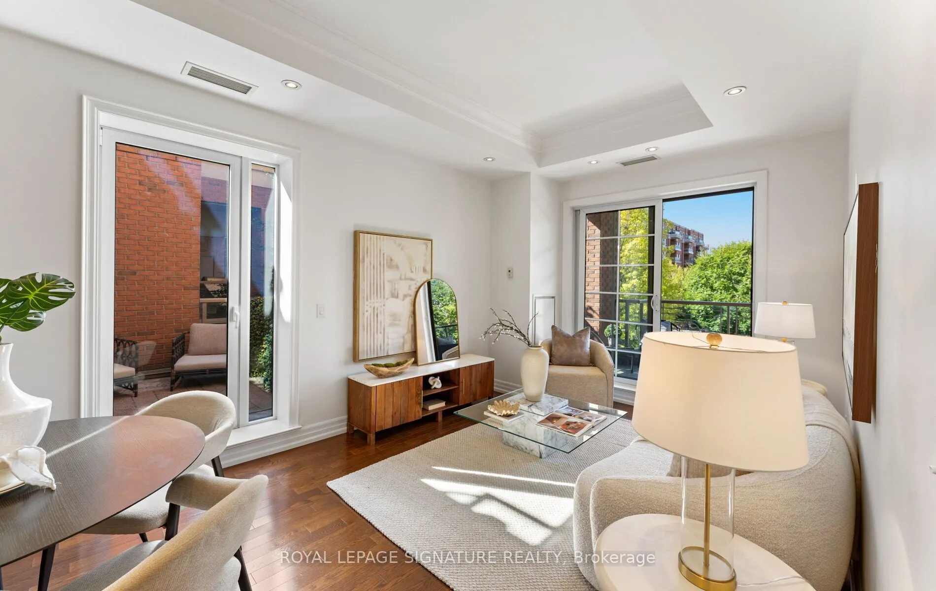 21 Burkebrook Place #337