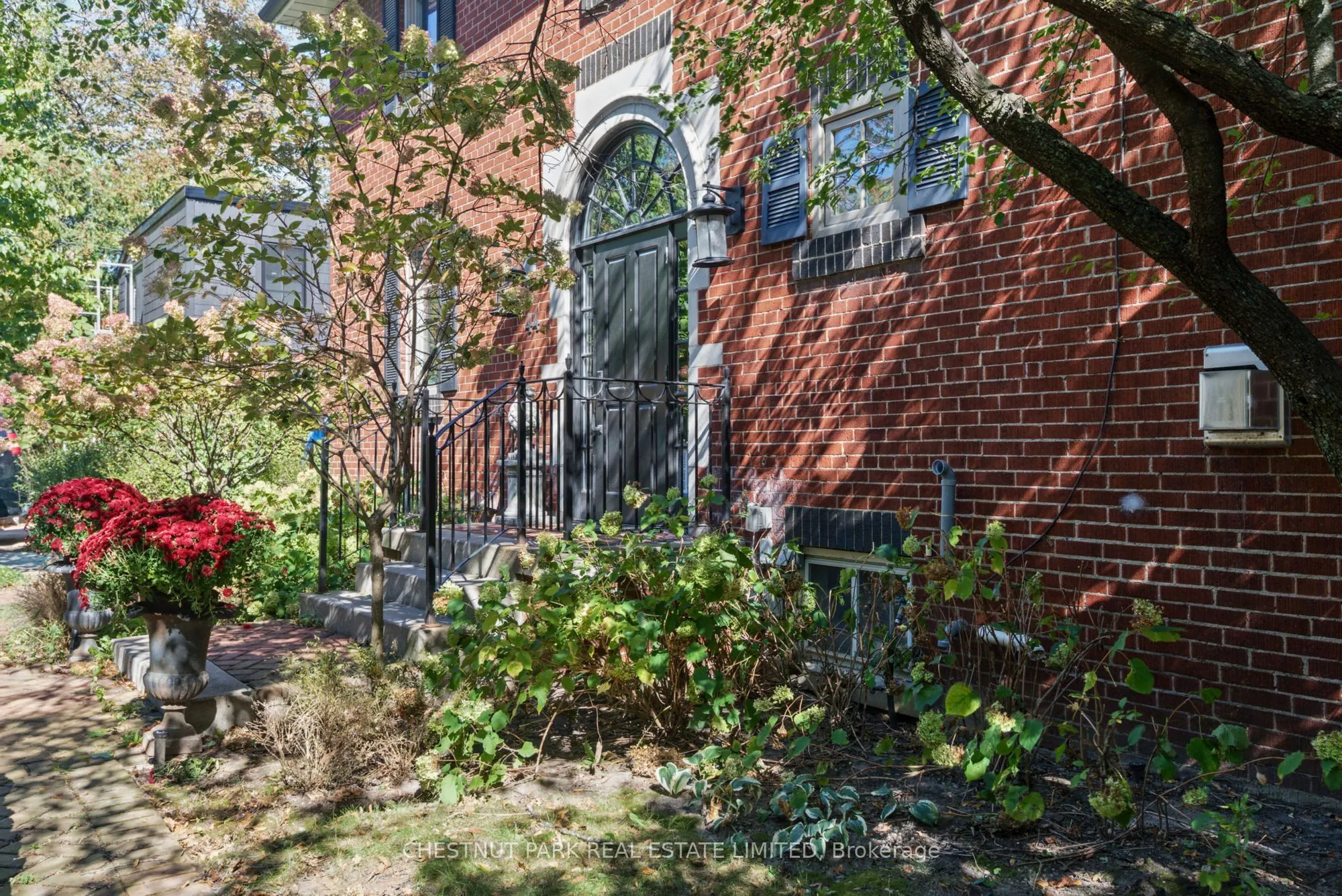 44 Glen Echo Road #Upper
