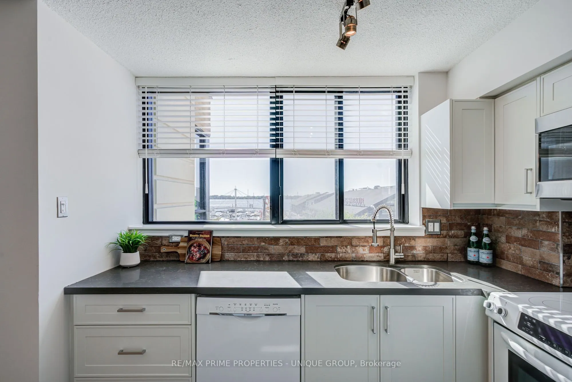 250 Queens Quay W #301