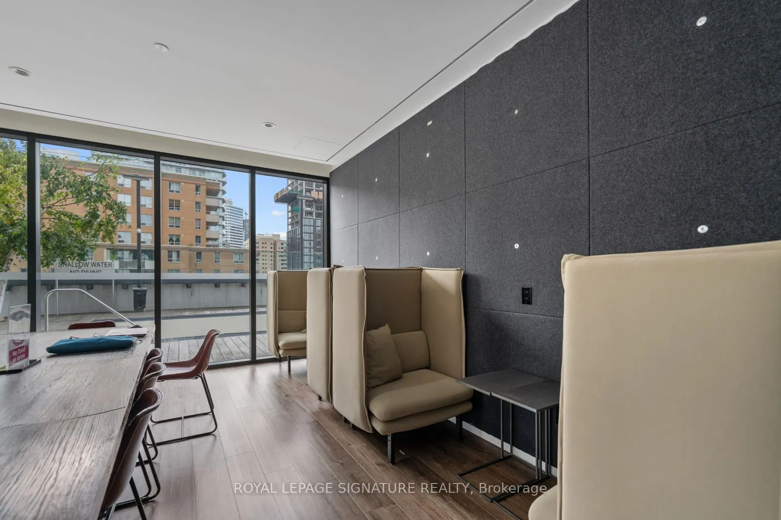 159 Dundas Street E #505