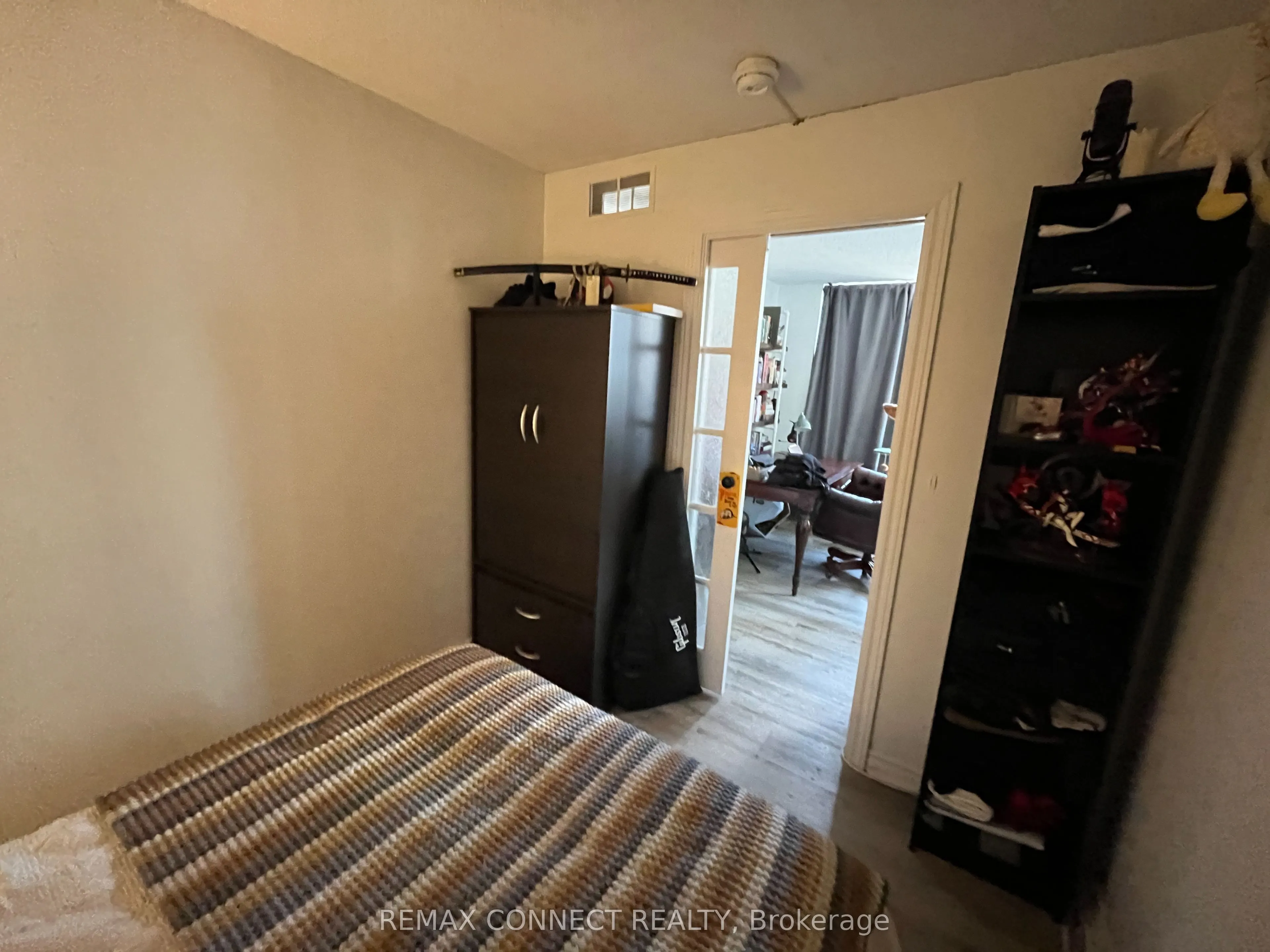 117 Gerrard Street #601
