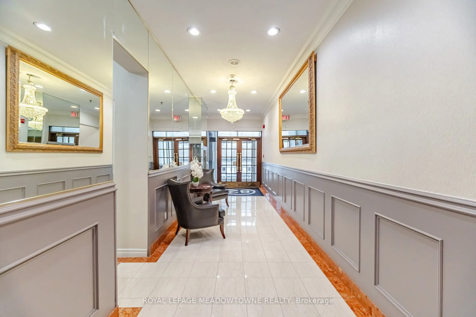 82 Lombard Street #610