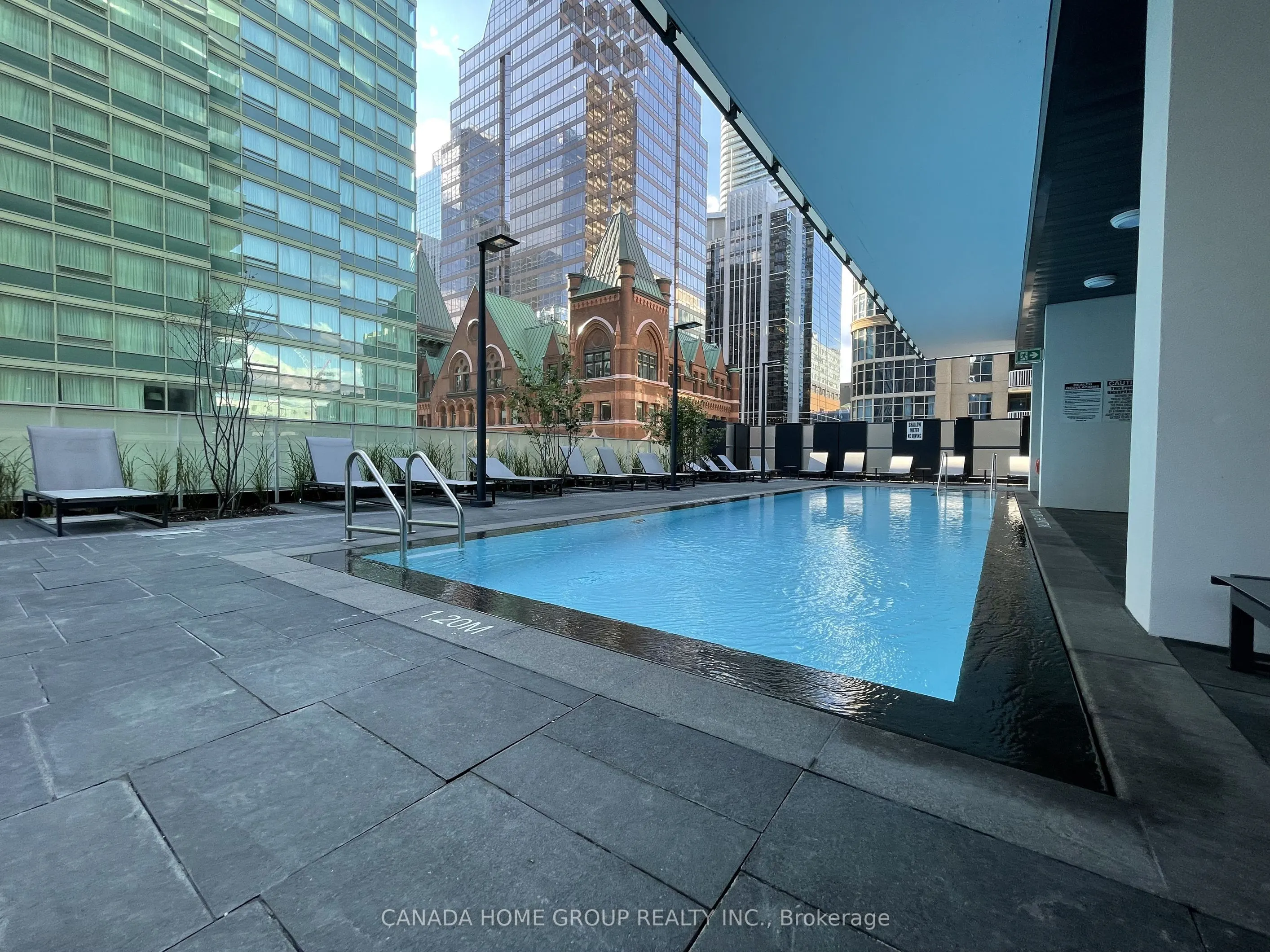 25 Richmond Street E #3201