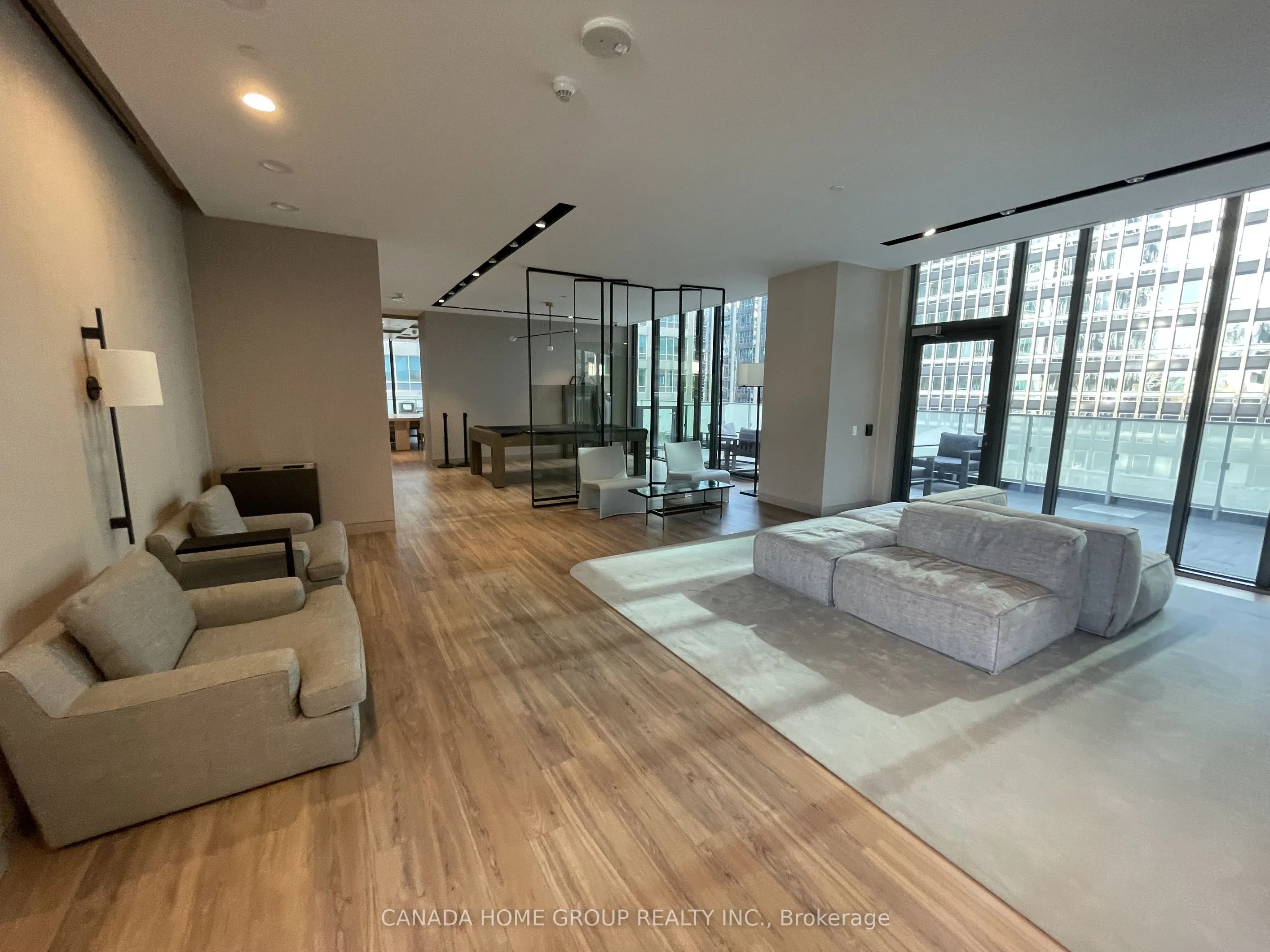 25 Richmond Street E #3201