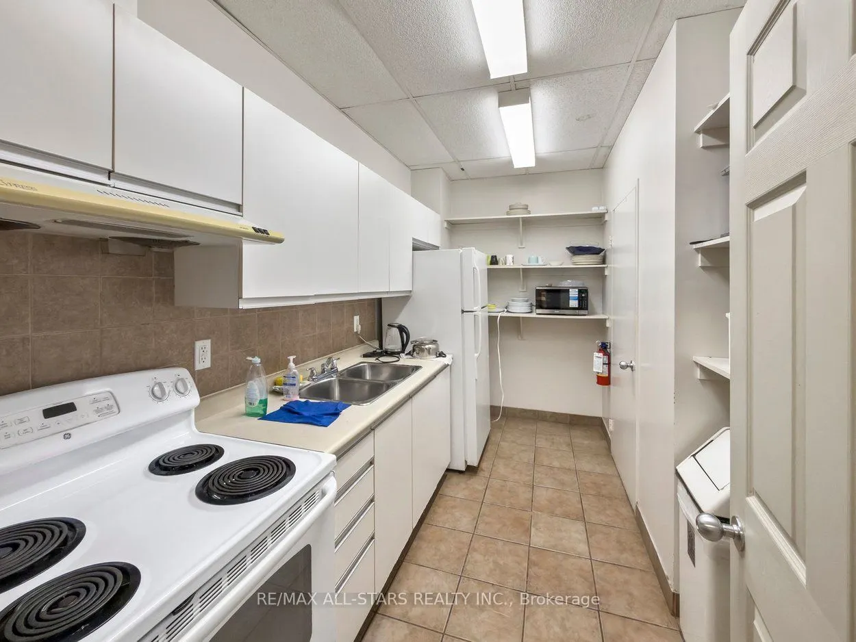 18 Hillcrest Avenue #1505