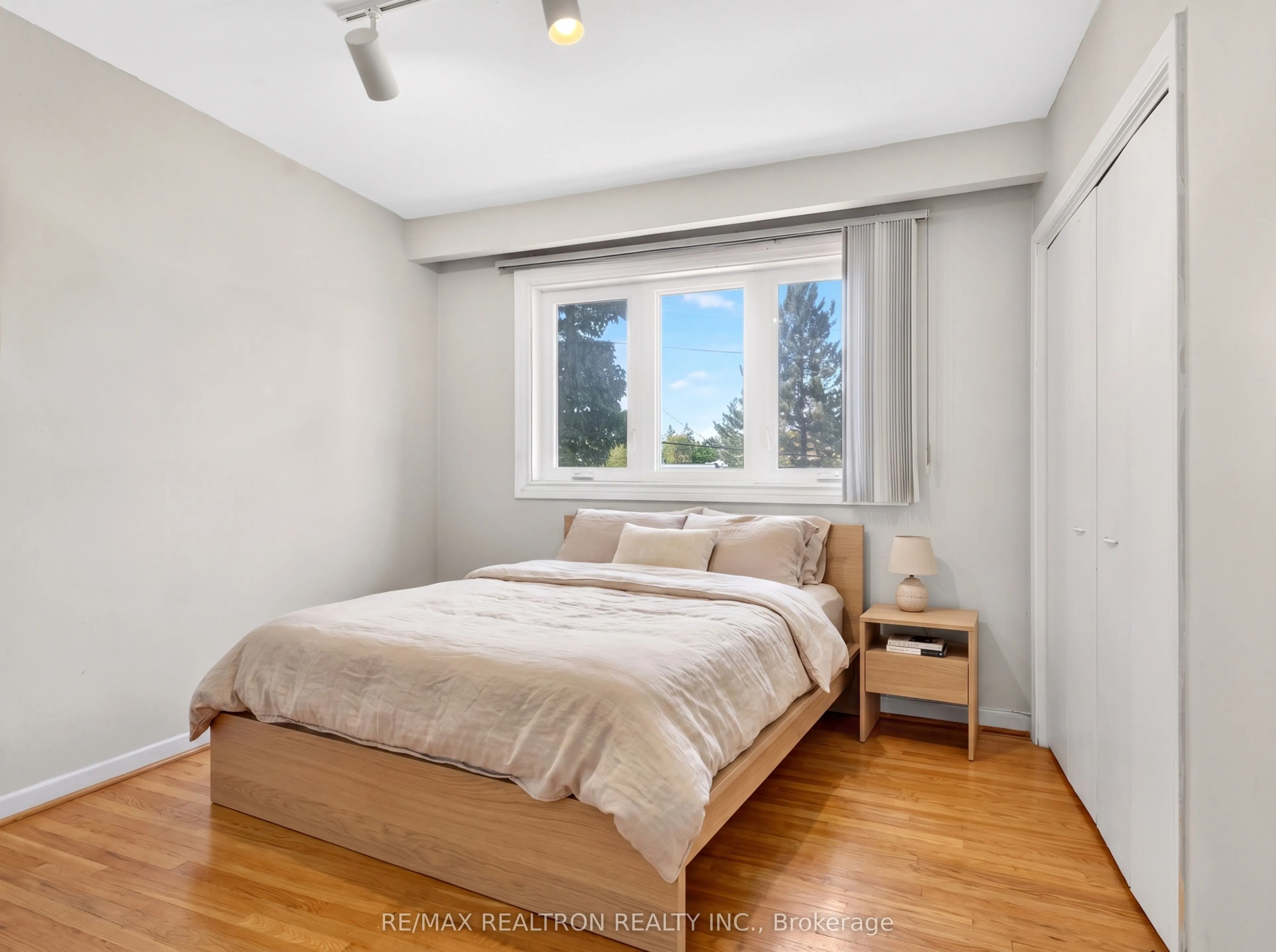 591 Cummer Avenue