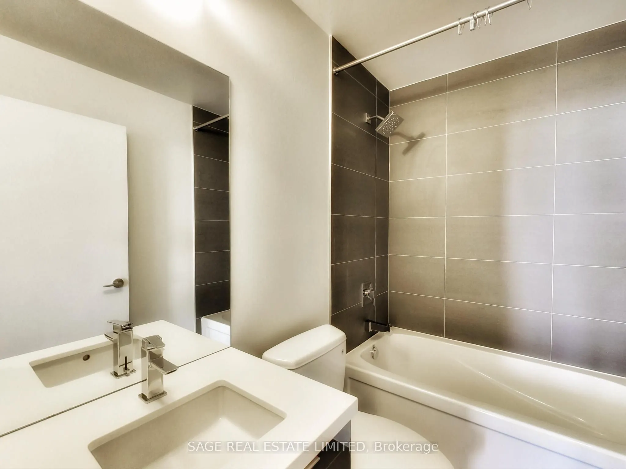 8 Eglinton Avenue E #5012