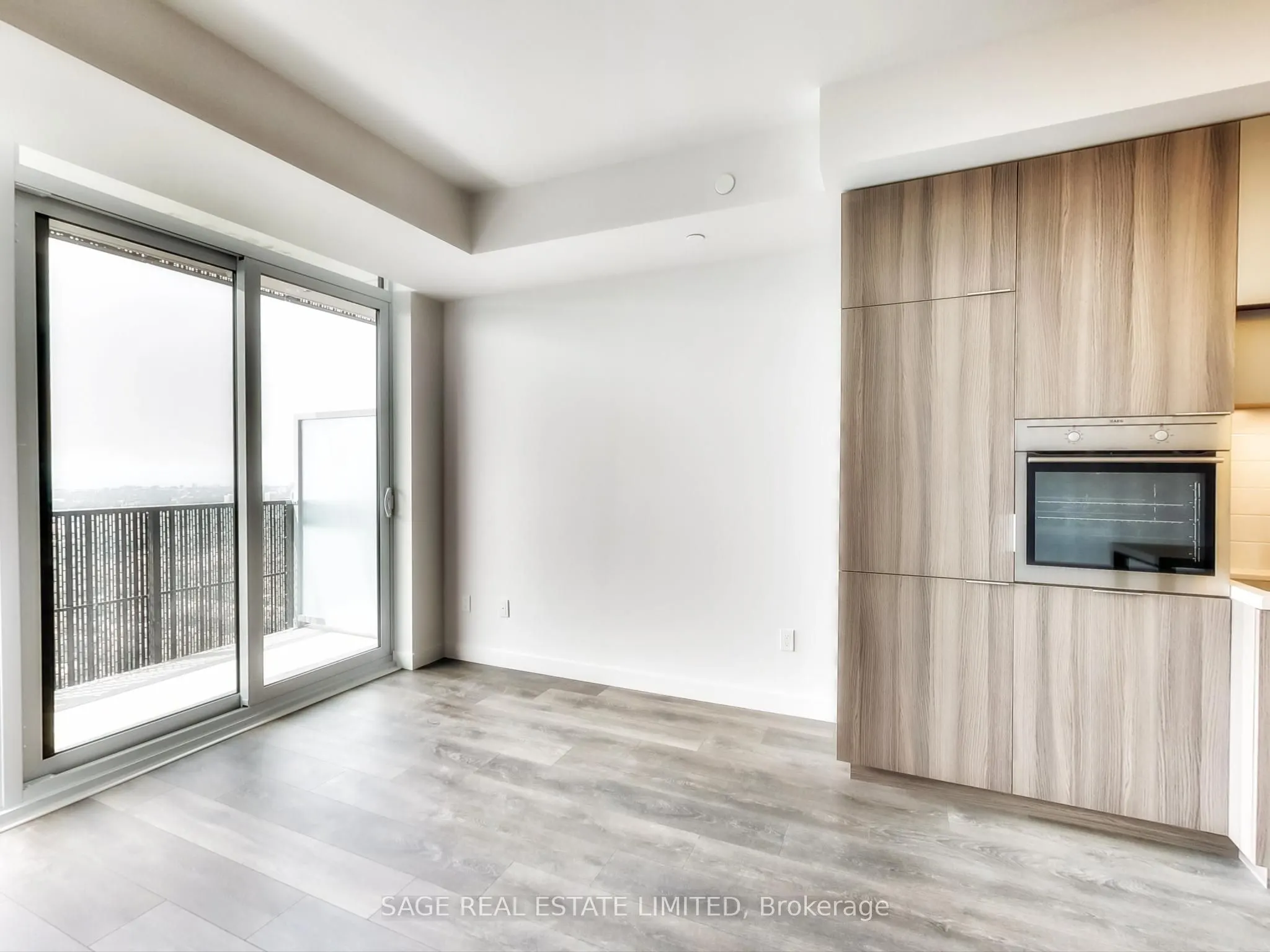 8 Eglinton Avenue E #5012