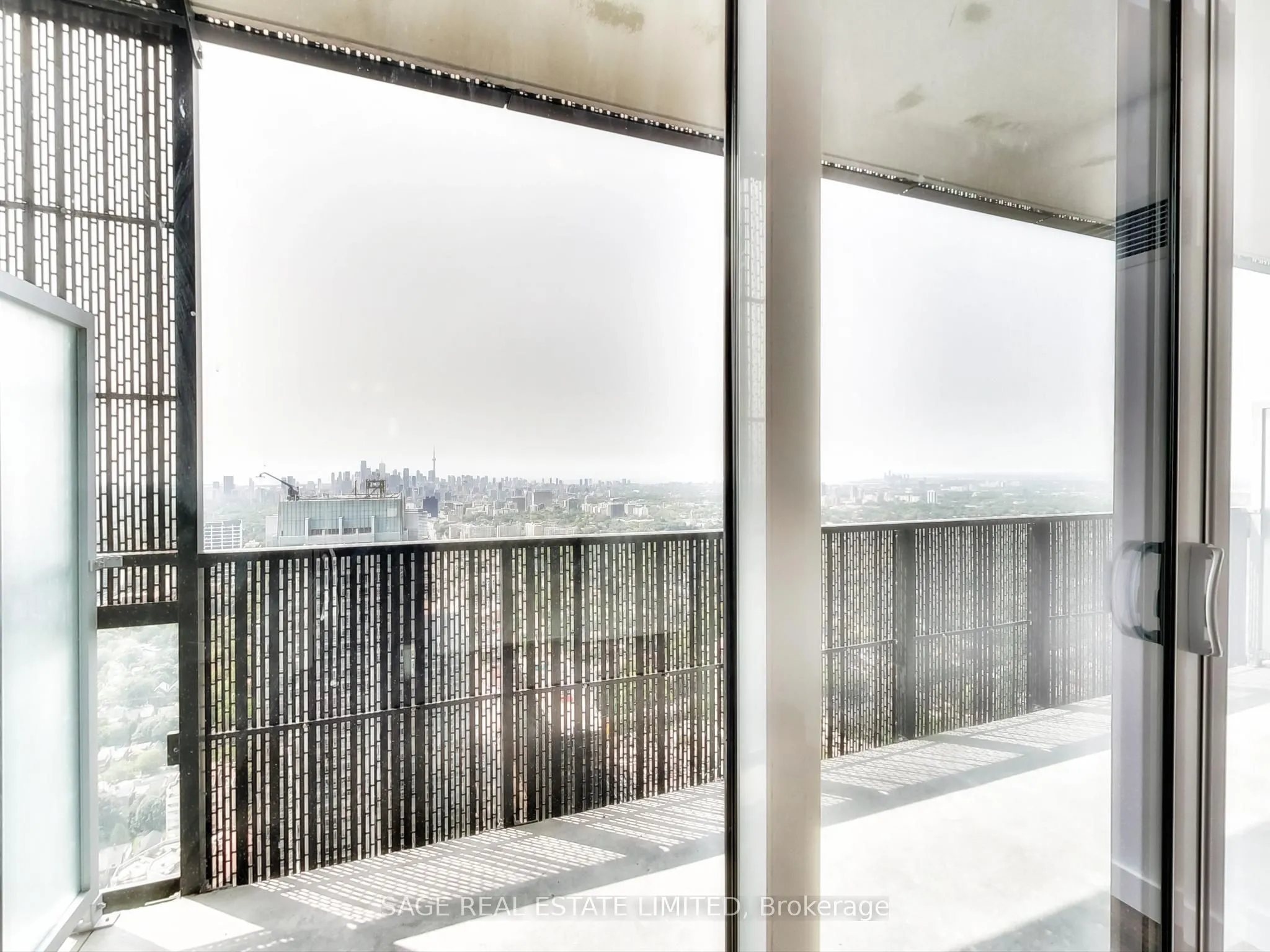 8 Eglinton Avenue E #5012