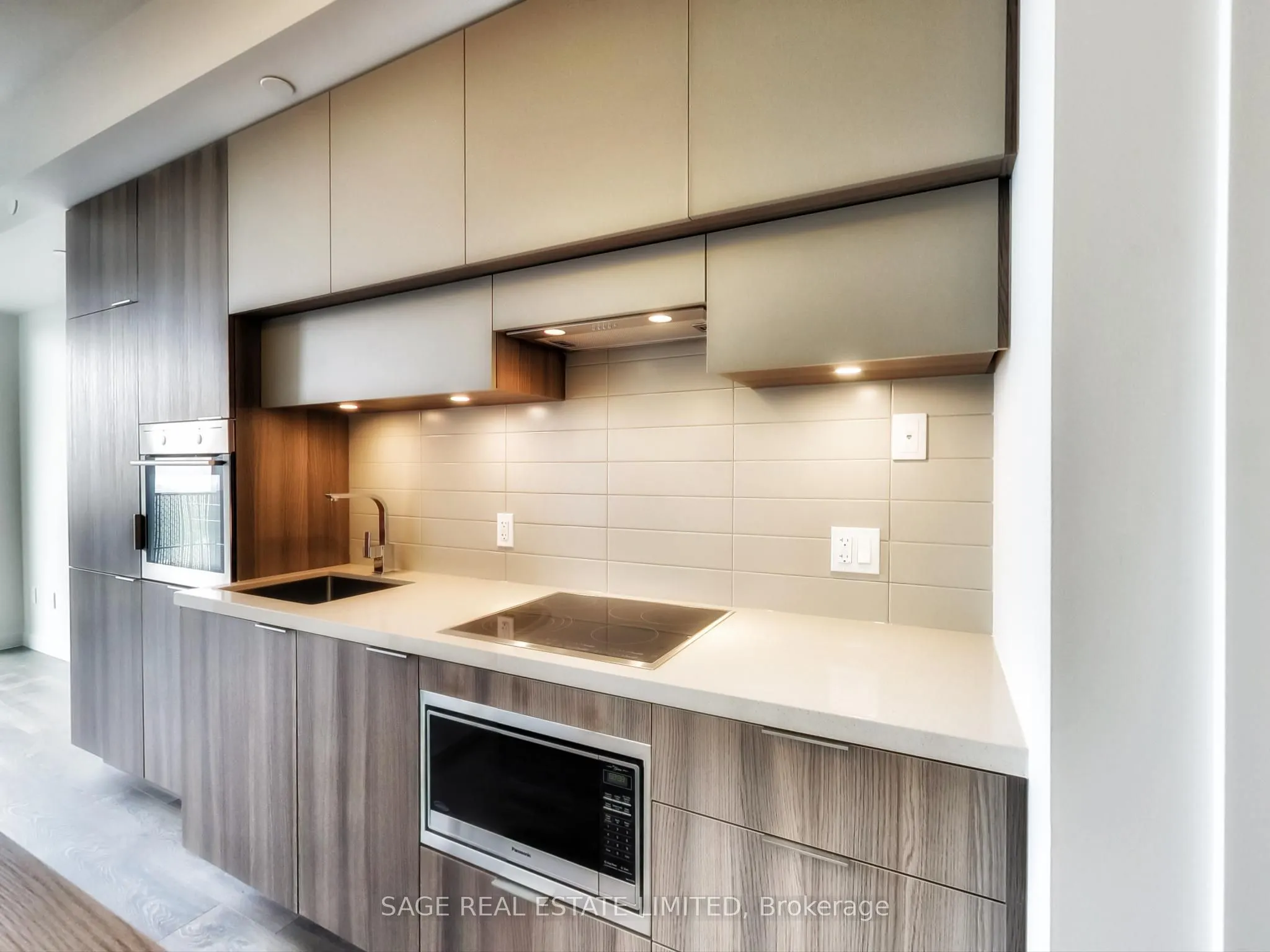 8 Eglinton Avenue E #5012