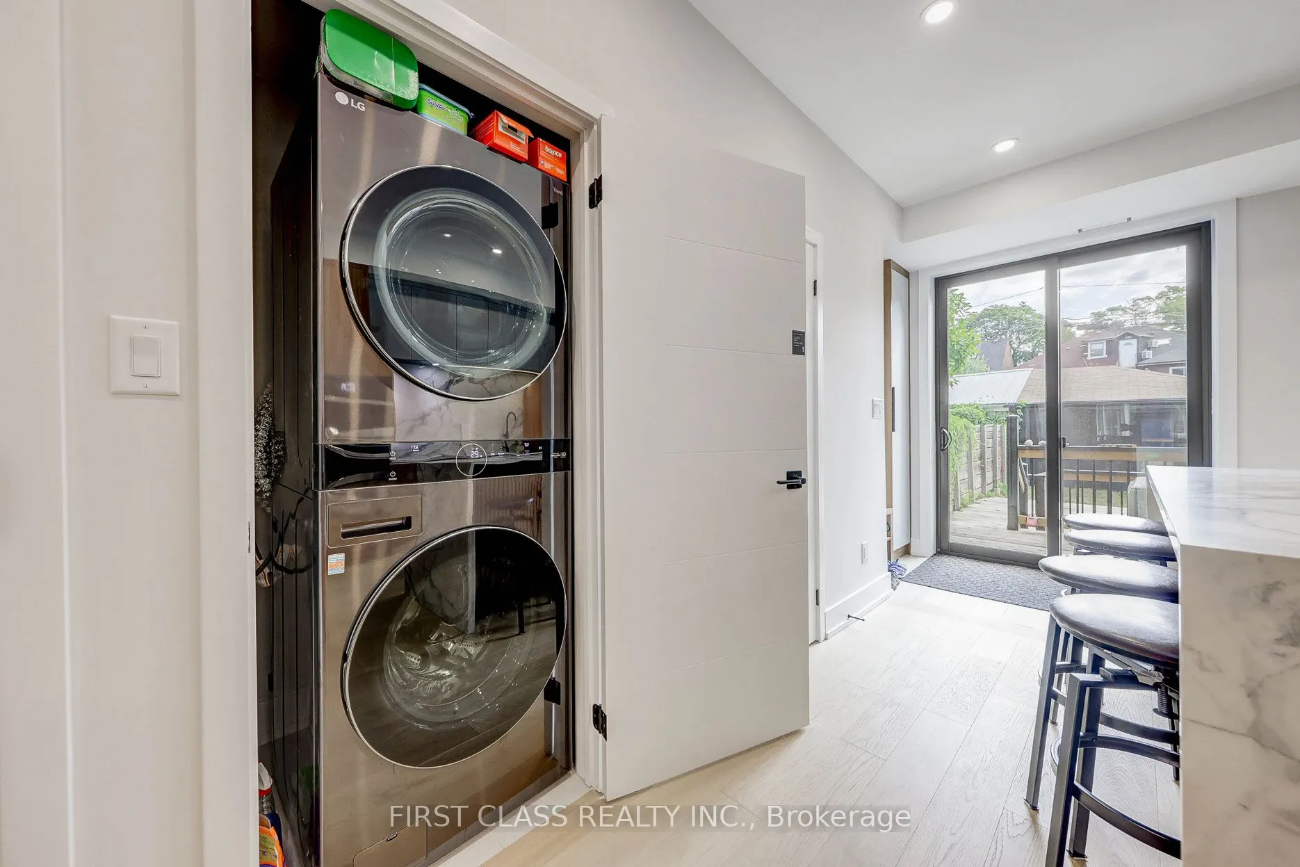431 Roxton Road #Ensuite 2