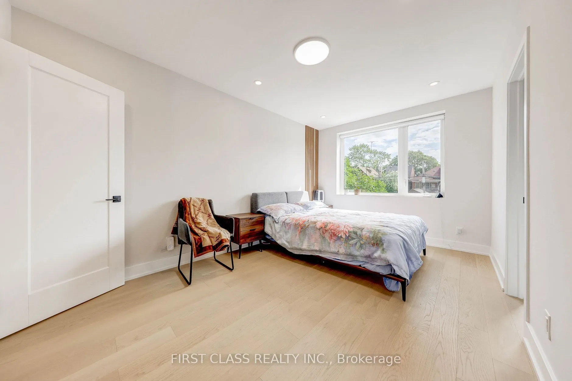 431 Roxton Road #Ensuite 2