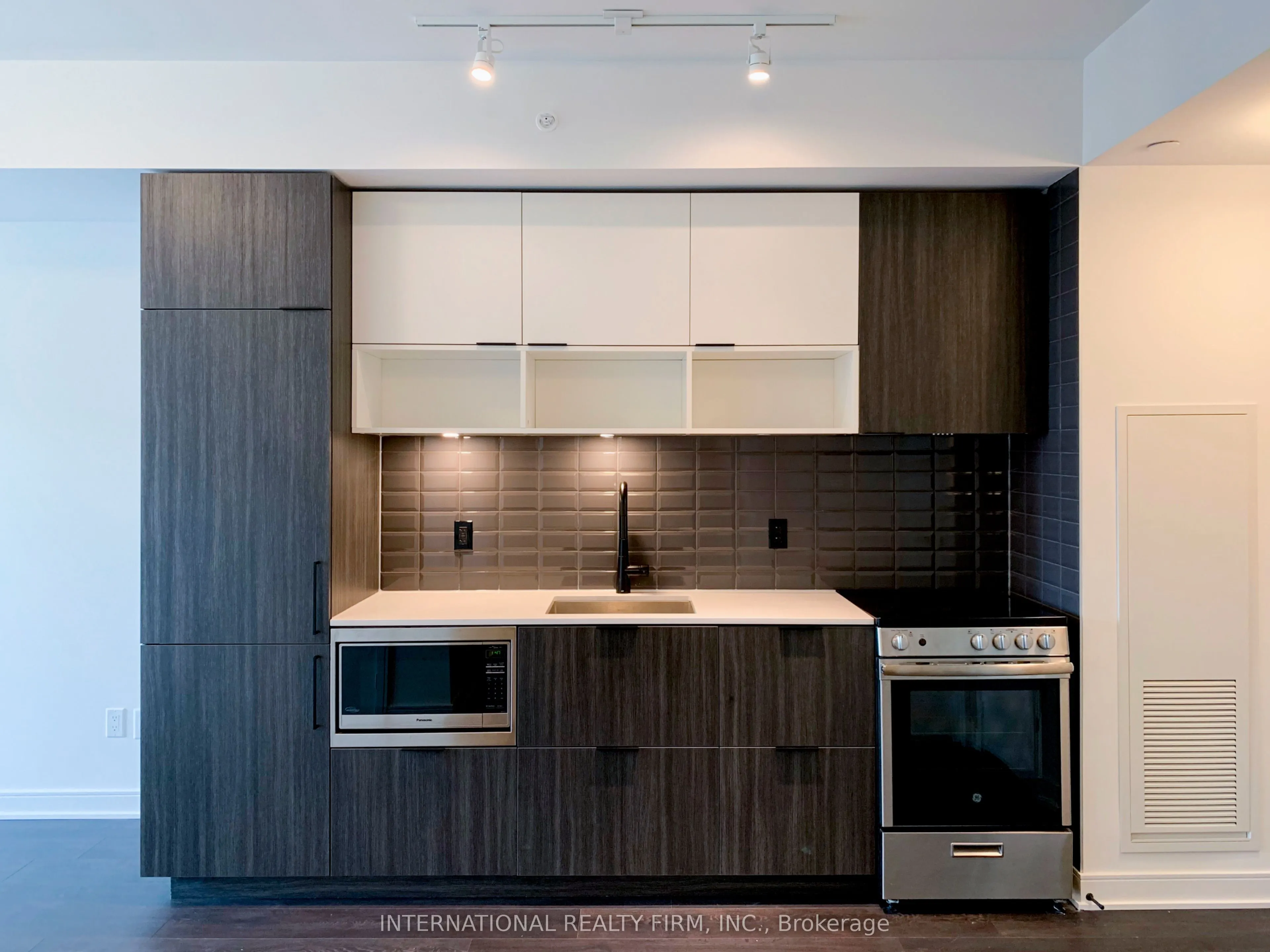 60 Tannery Road #802