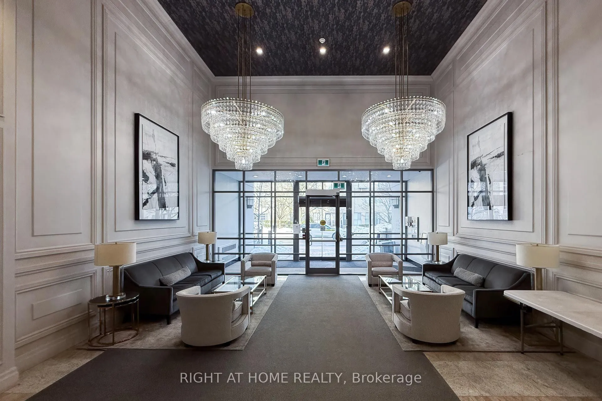 35 Hollywood Avenue #2022