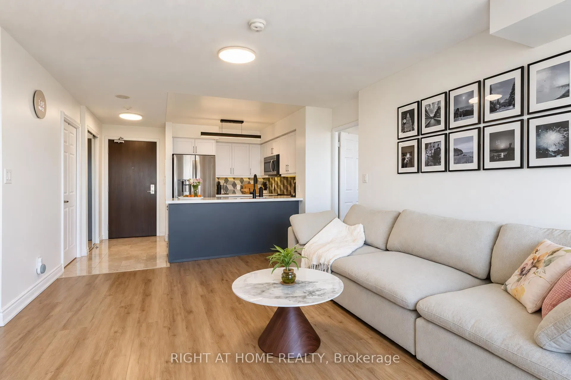 35 Hollywood Avenue #2022