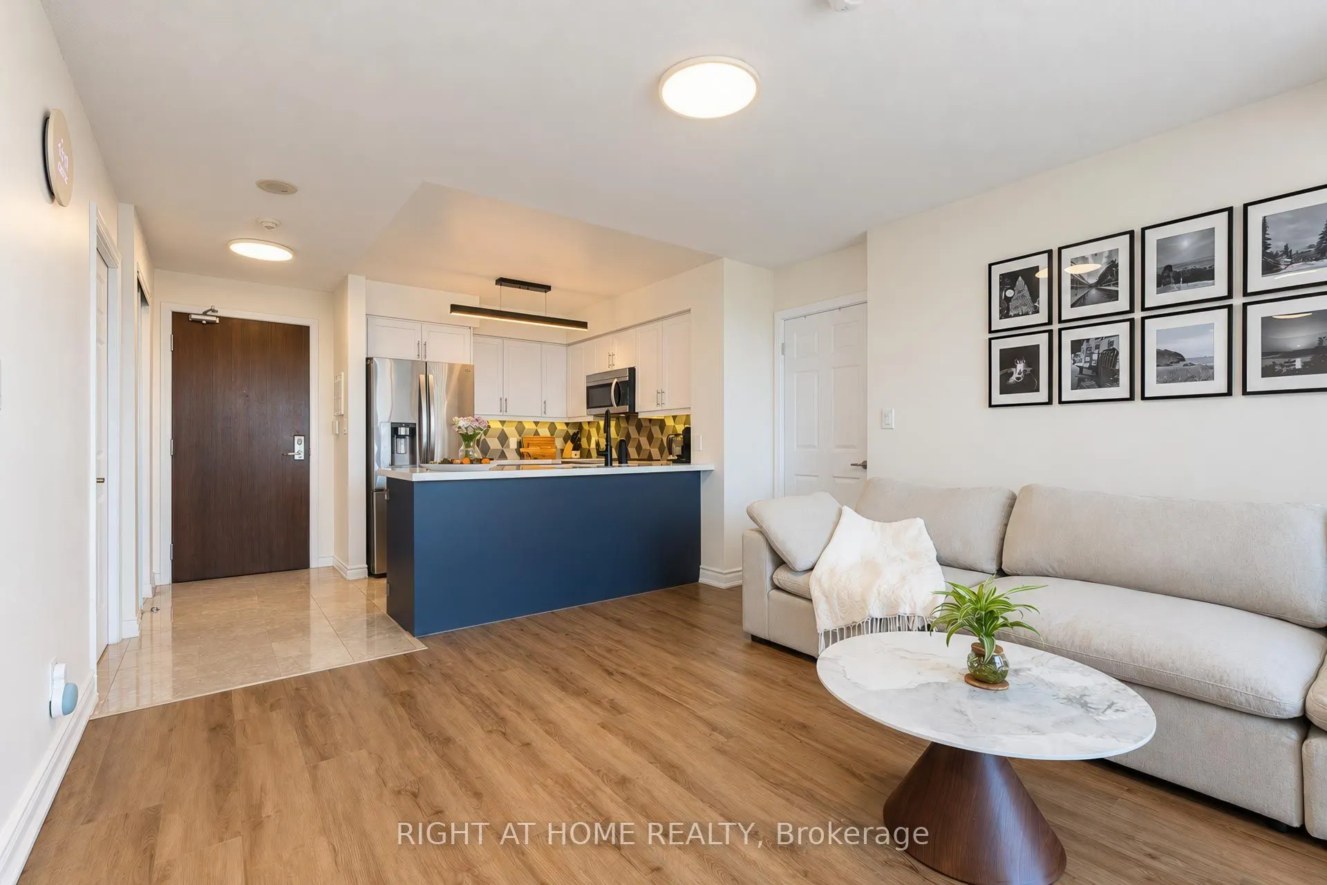 35 Hollywood Avenue #2022