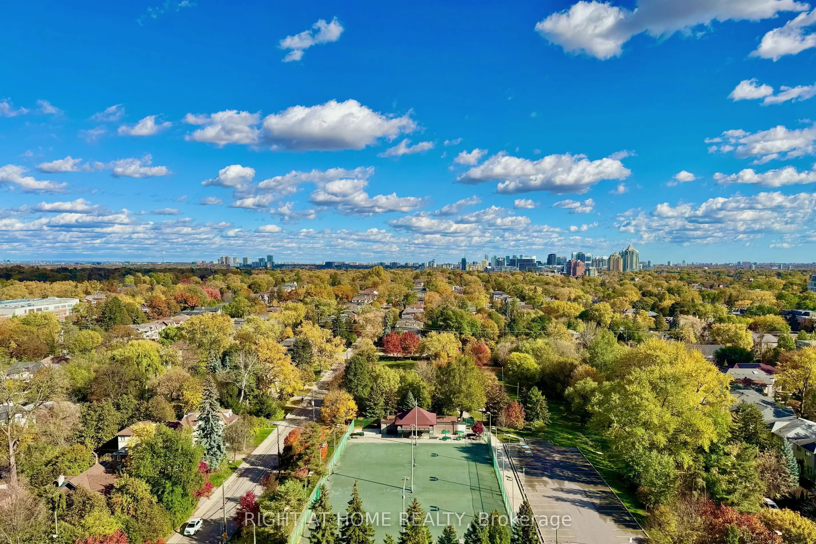35 Hollywood Avenue #2022