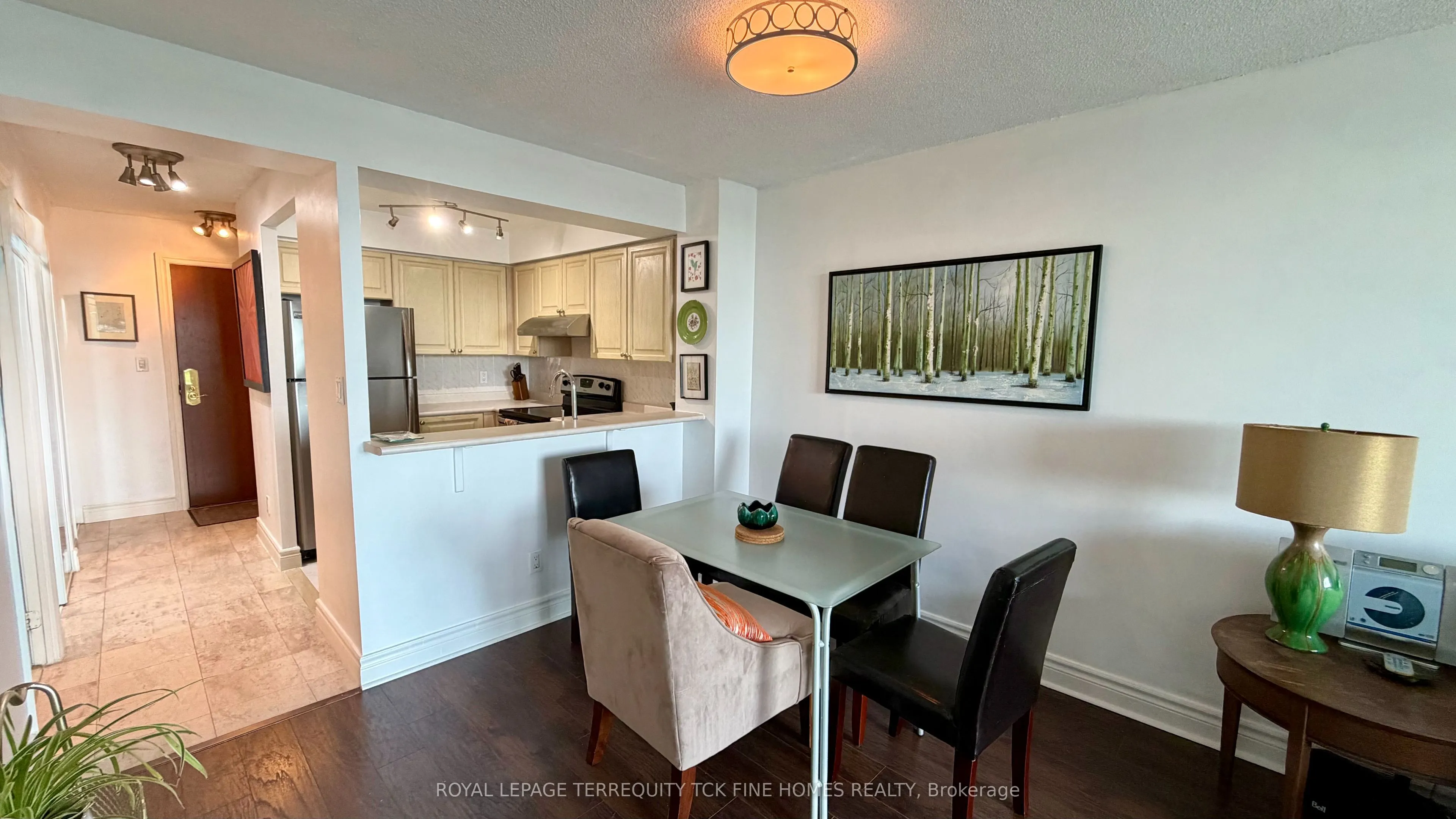 398 Eglinton Avenue E #1009