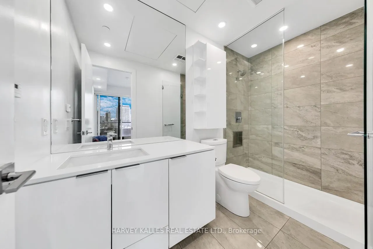 609 Avenue Road #1205