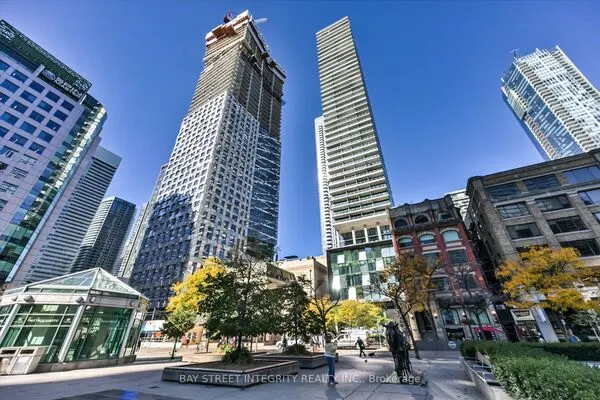 224 King Street W #1403