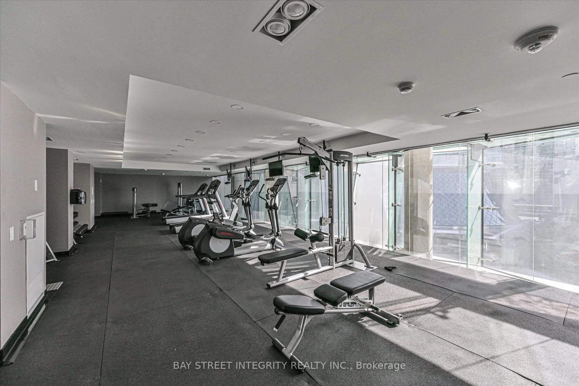 224 King Street W #1403