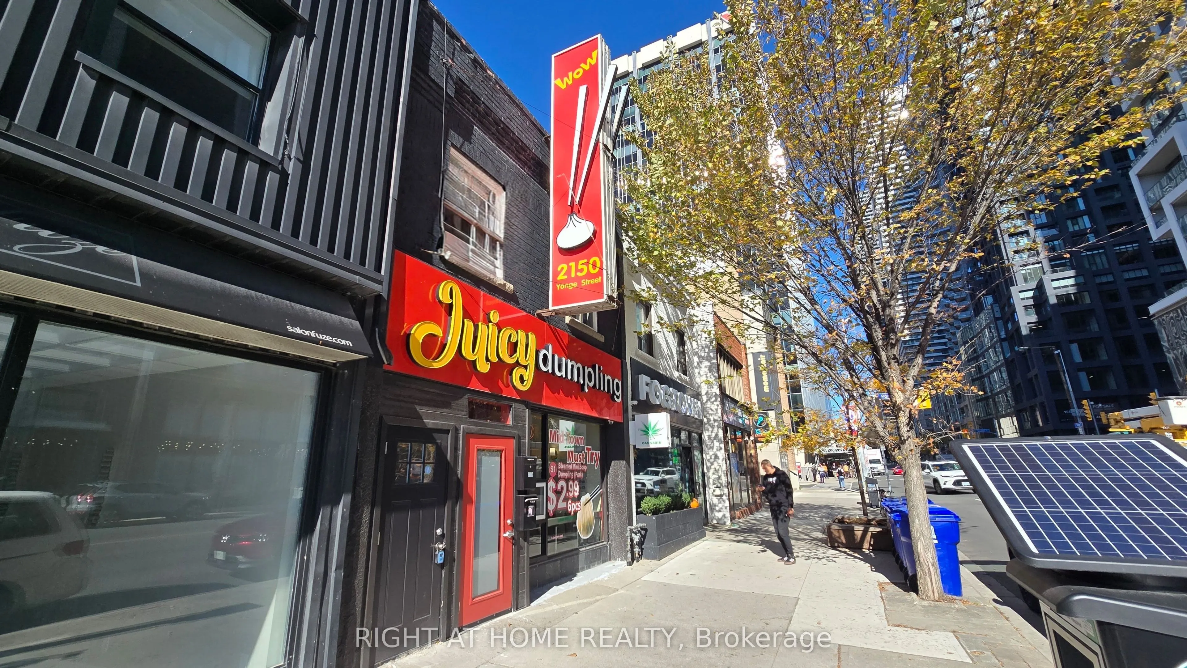 2150 Yonge Street