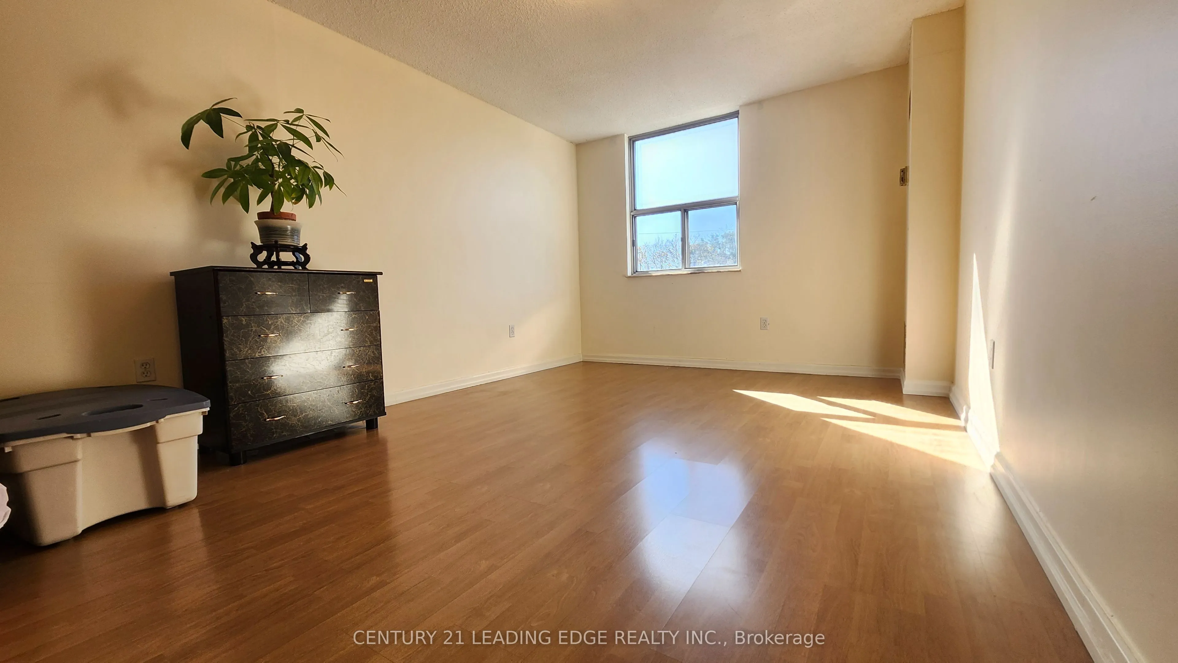 205 Hilda Avenue #311