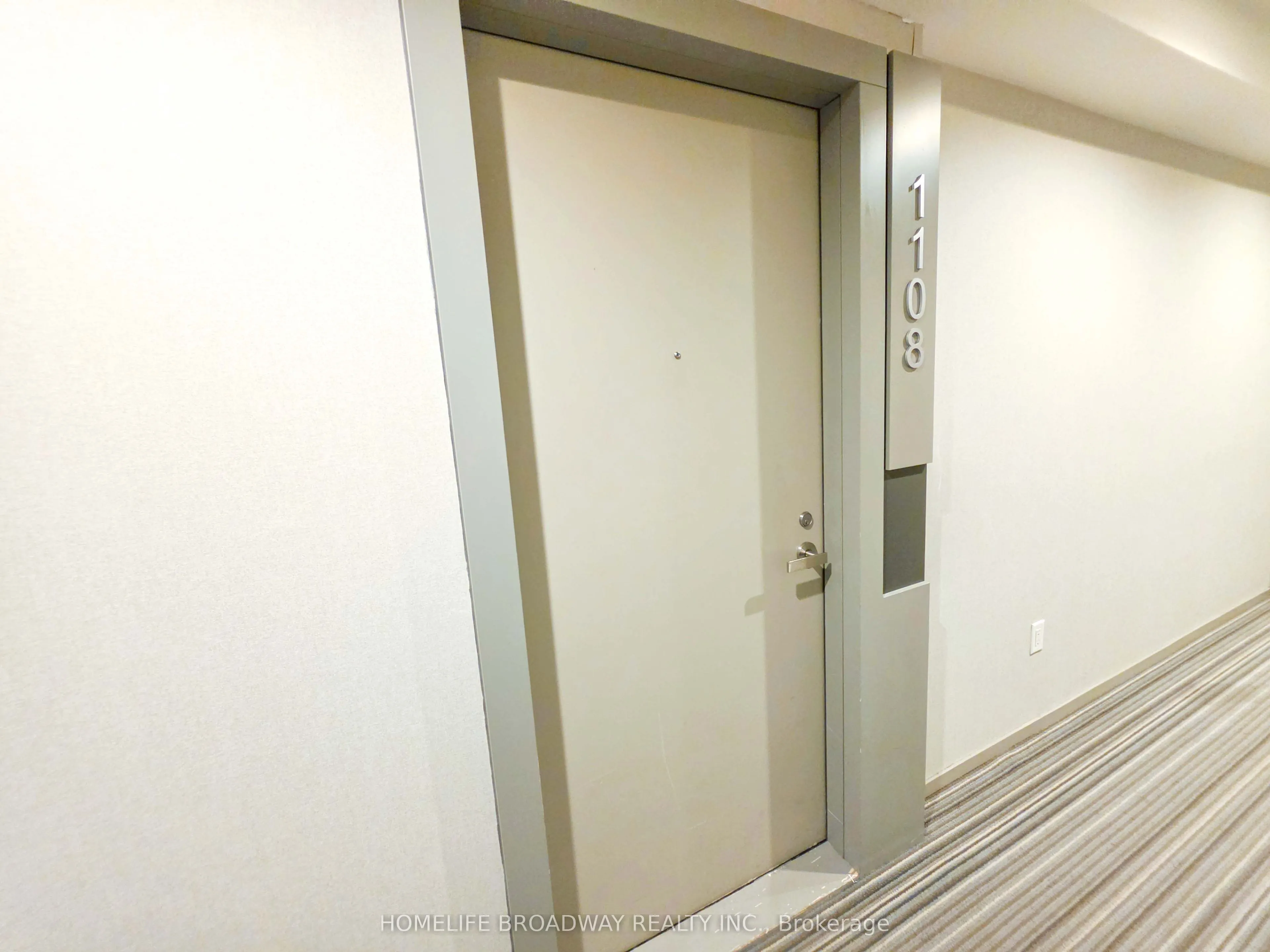 159 Dundas Street E #1108